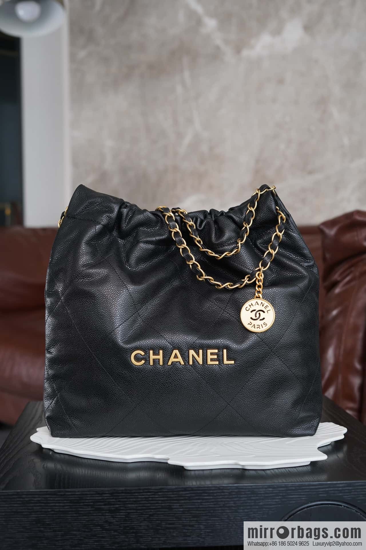 CHANEL New Lychee Pattern Handbag, Small Black Gold Buckle AS3260