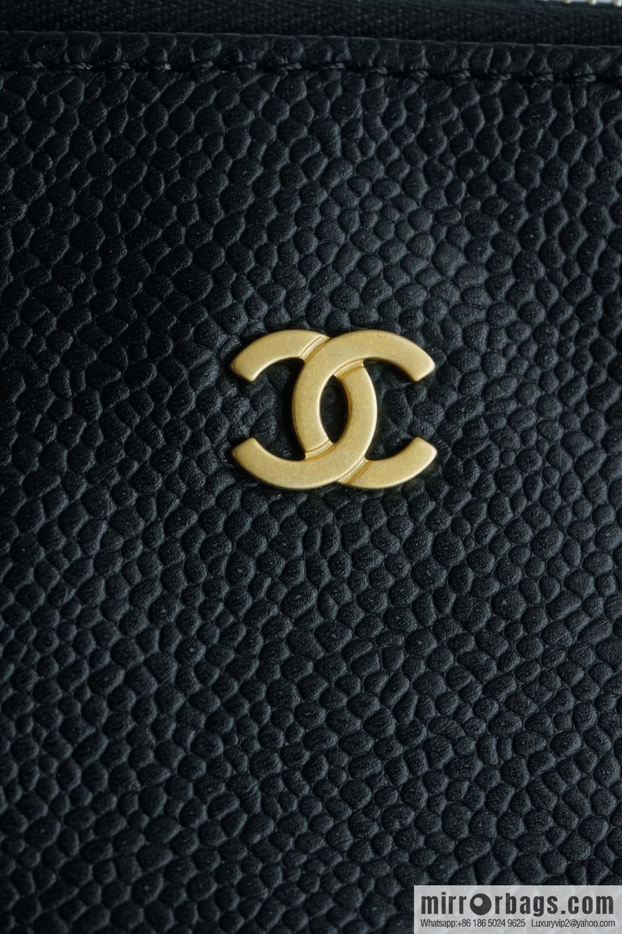 CHANEL New Lychee Pattern Handbag, Small Black Gold Buckle AS3260