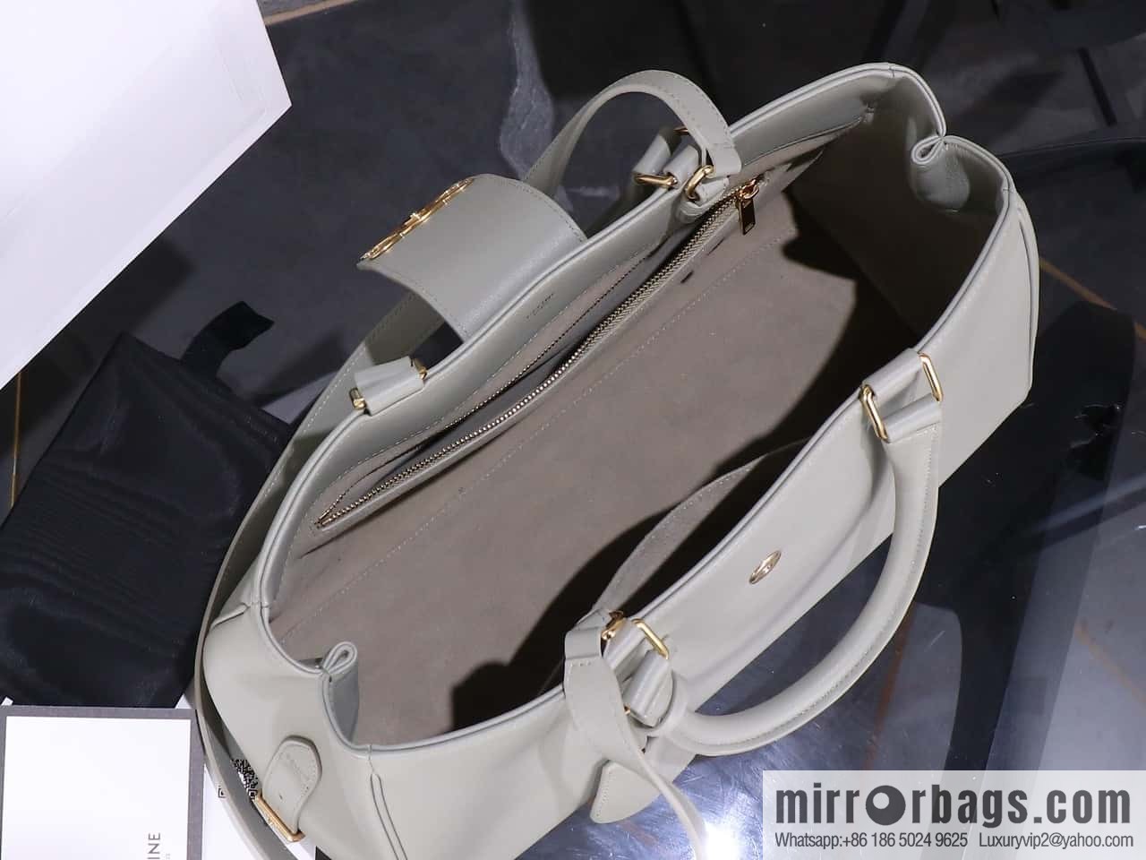 [Premium quality, all-steel hardware] CLOCHE CLÉS padlock, number: 114963FK6.04LU tote bag