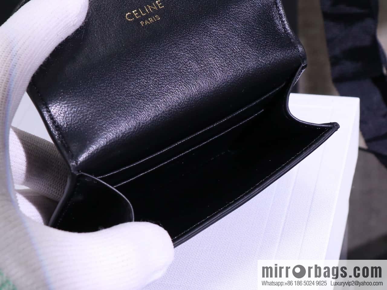 [Premium quality, all-steel hardware] 💃🏻 CELINE's latest TRIOMPHE cowhide flip card bag model number: 101583