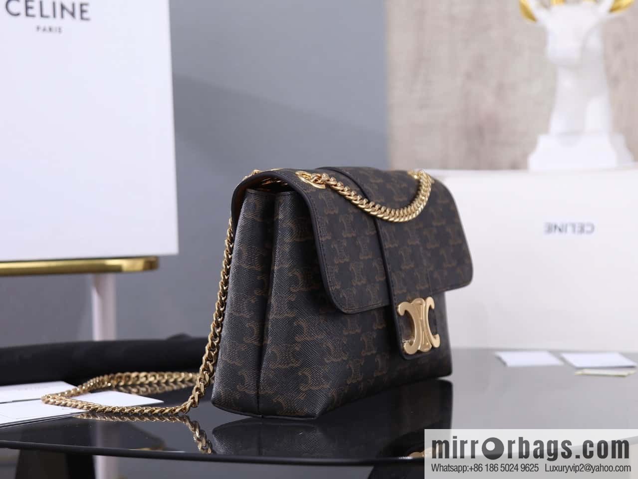[Premium quality, all-steel hardware] VICTOIRE medium old flower cow leather handbag number: 115853 (copy)