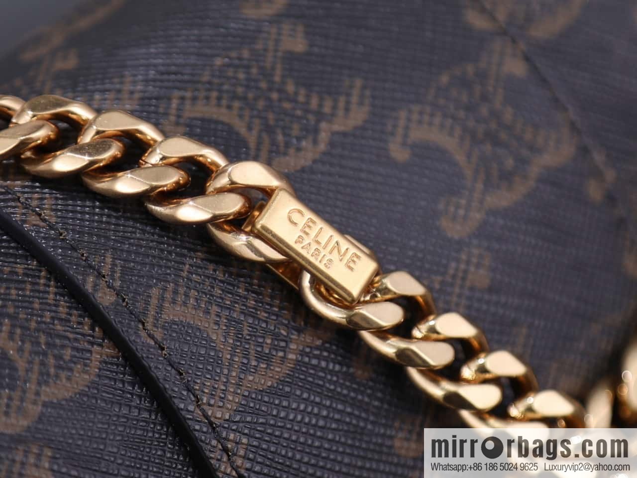 [Premium quality, all-steel hardware] VICTOIRE medium old flower cow leather handbag number: 115853 (copy)