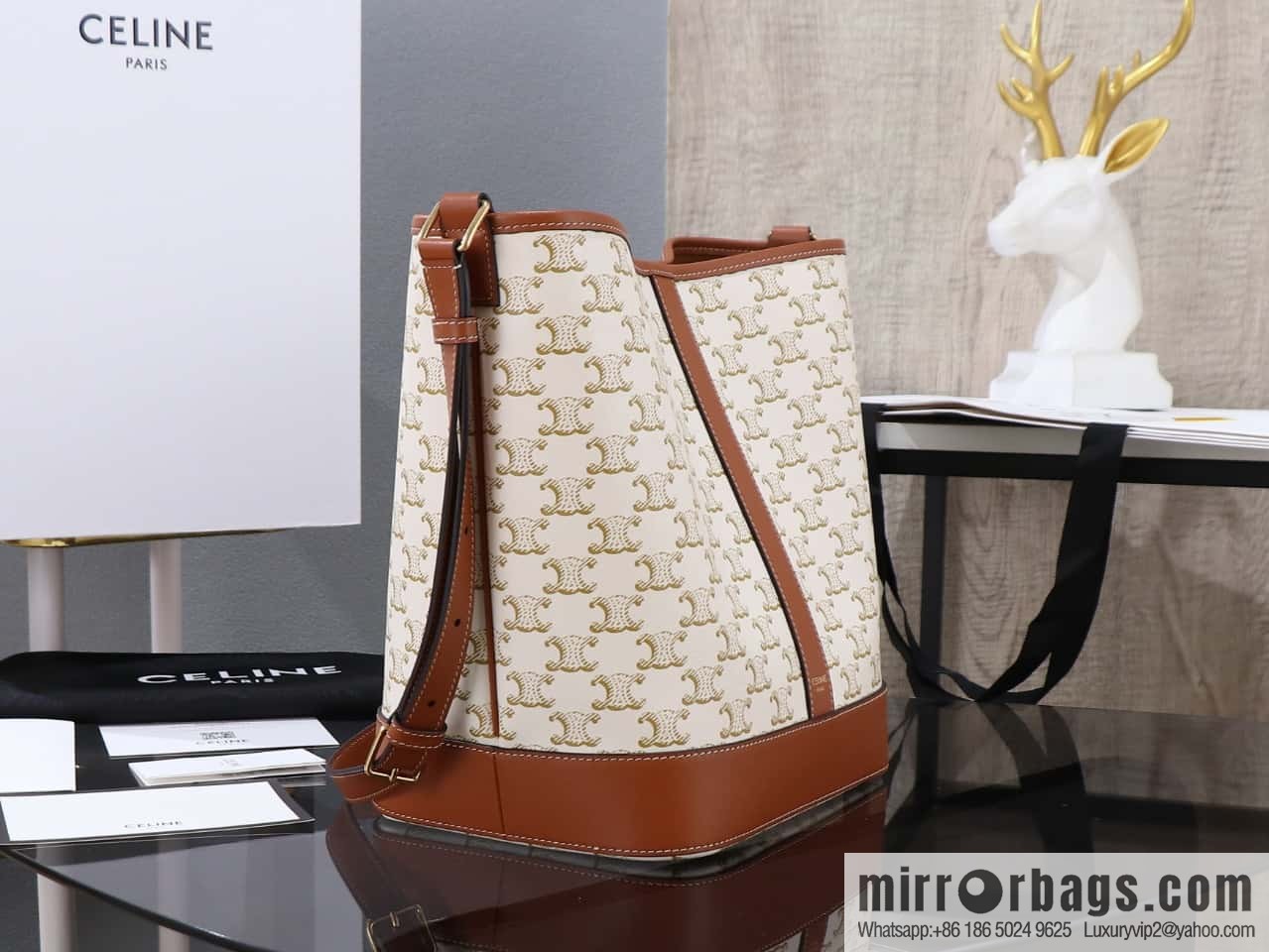 [All Steel Hardware] CELIN'TRIOMPHE Canvas Laohua Medium Bucket Bag 191132
