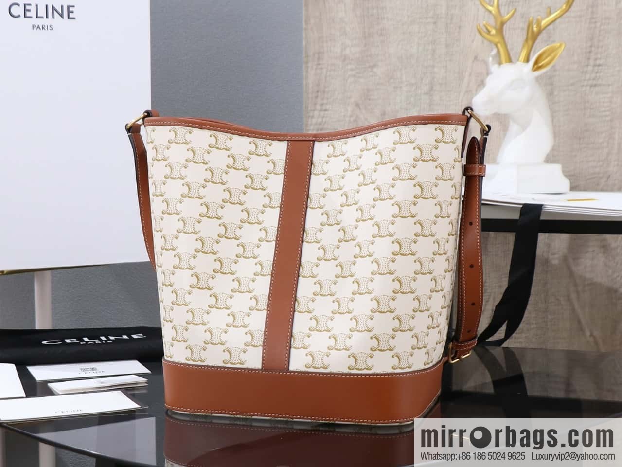 [All Steel Hardware] CELIN'TRIOMPHE Canvas Laohua Medium Bucket Bag 191132