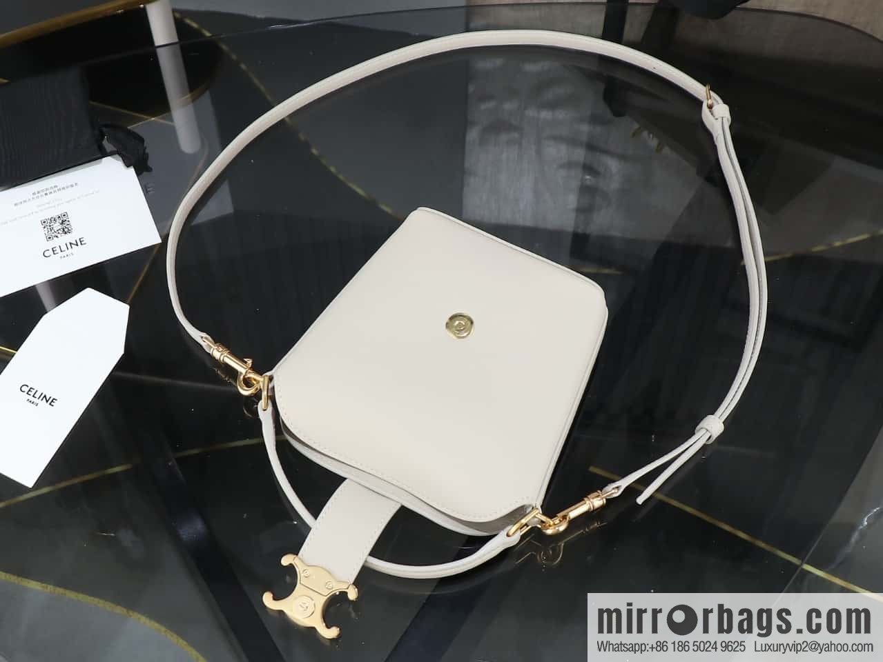[Premium quality, all-steel hardware] CELIN_E TRIOMPHE mini cowhide bucket bag model: 10k943