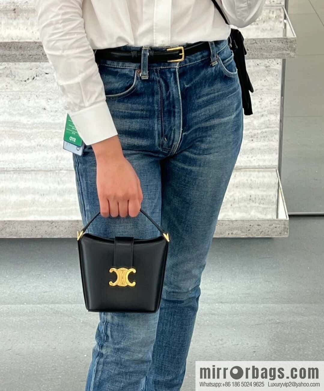 [Premium quality, all-steel hardware] CELIN_E TRIOMPHE mini cowhide bucket bag model: 10k943