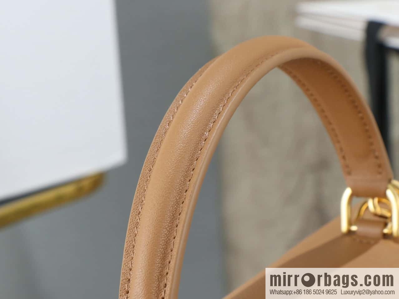 New product launch CE Arc de Triomphe Kelly handbag model number: 188836