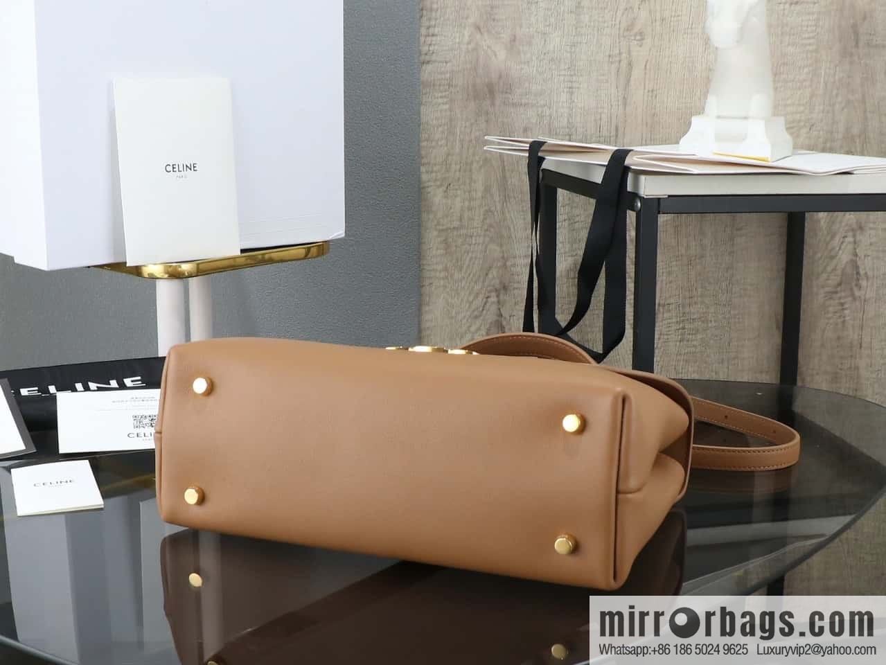New product launch CE Arc de Triomphe Kelly handbag model number: 188836