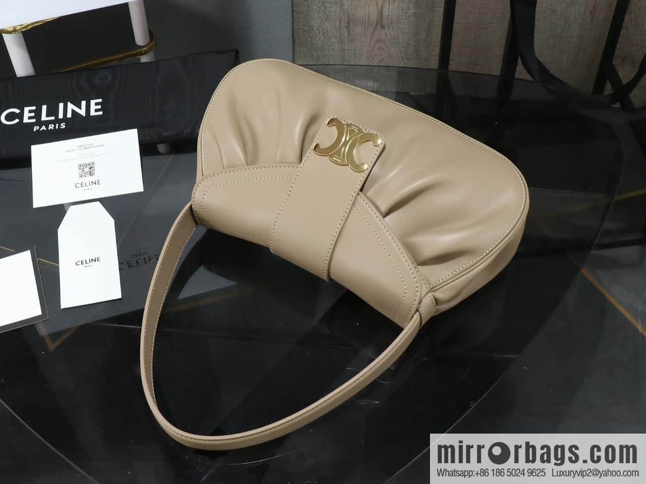 [Premium all-steel hardware] New CE spring and summer series new POLLY bag model number: 115633