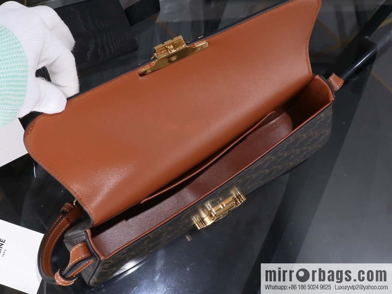 [Premium quality, all-steel hardware] LOLA medium bright cow leather handbag number: 115533