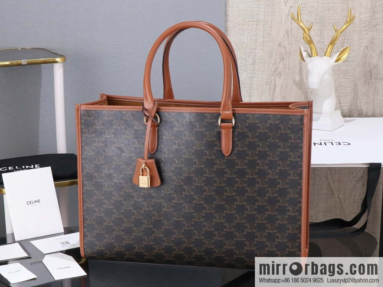 [Premium grade, all-steel hardware] CELIN-E CABAS TRIOMPHE TOTE logo printed cow leather horizontal handbag number: 194342CS8.27FX