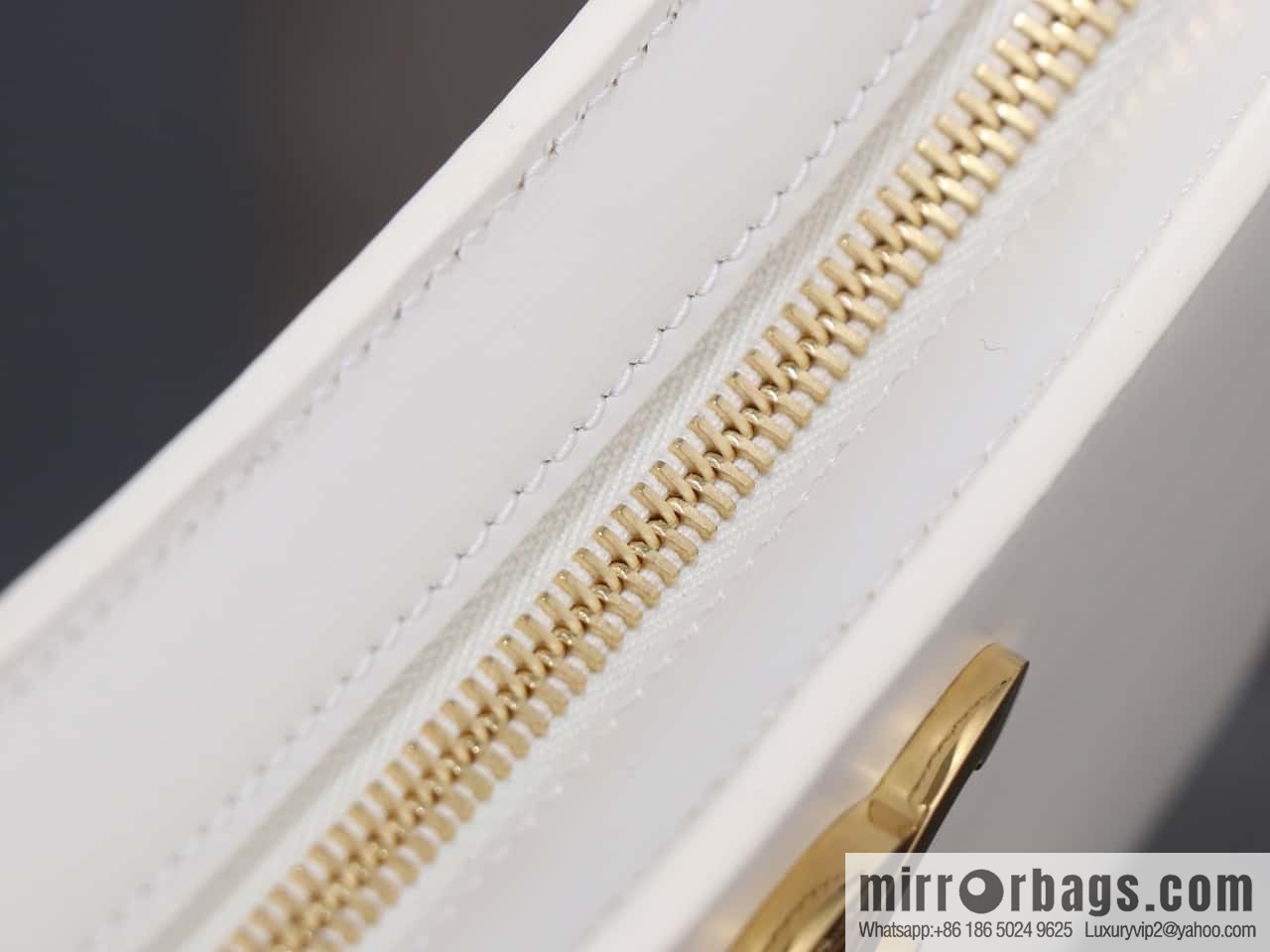 [Premium all-steel hardware] CELIN_E 2024 🆕 | TILLY medium bright cow leather handbag number: 115703BF4.38NO