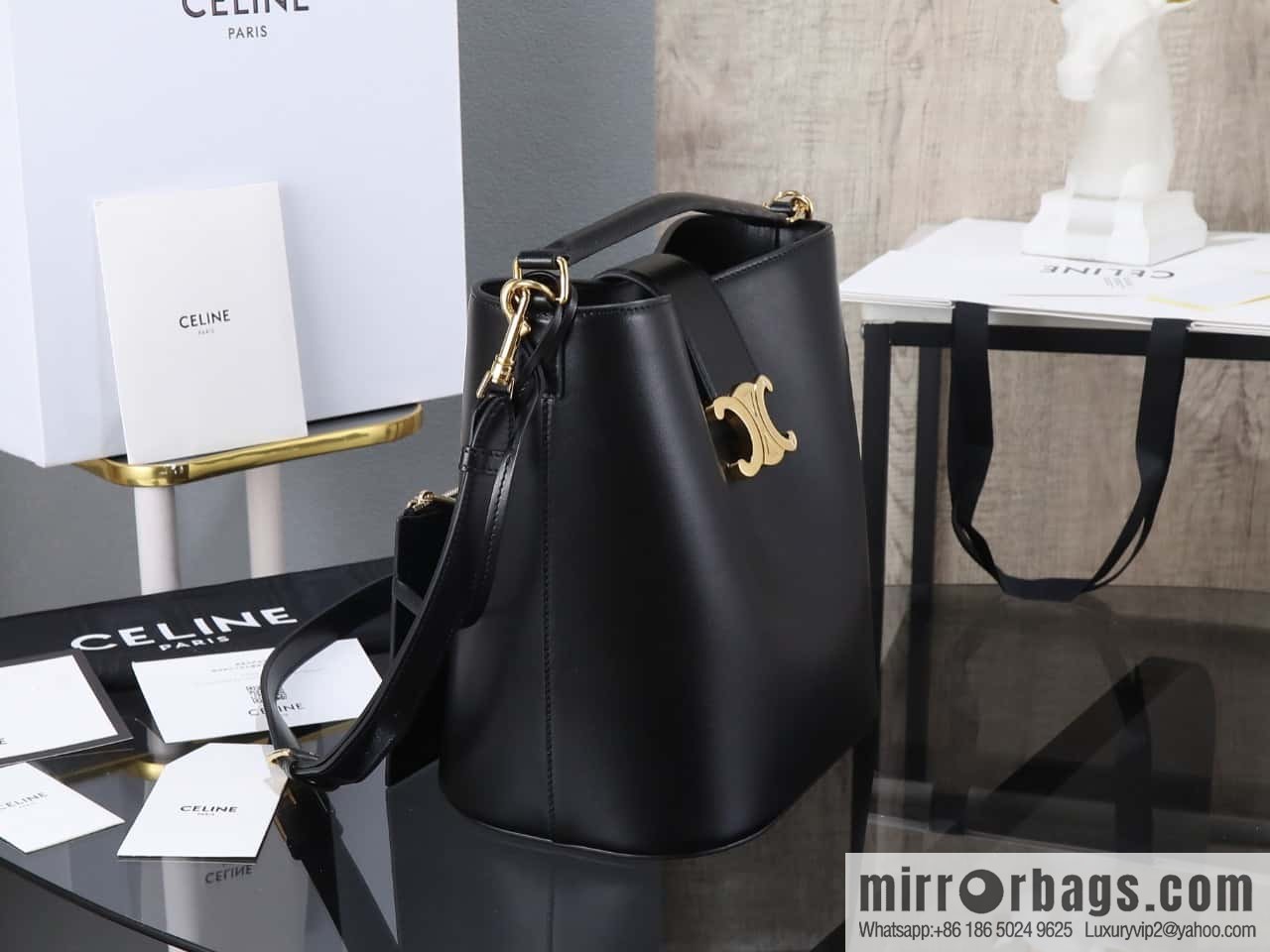 [Premium all-steel hardware] 24s new Louise bucket bag CELINE LOUISE medium smooth cow leather handbag No.: 116613FX9.38NO