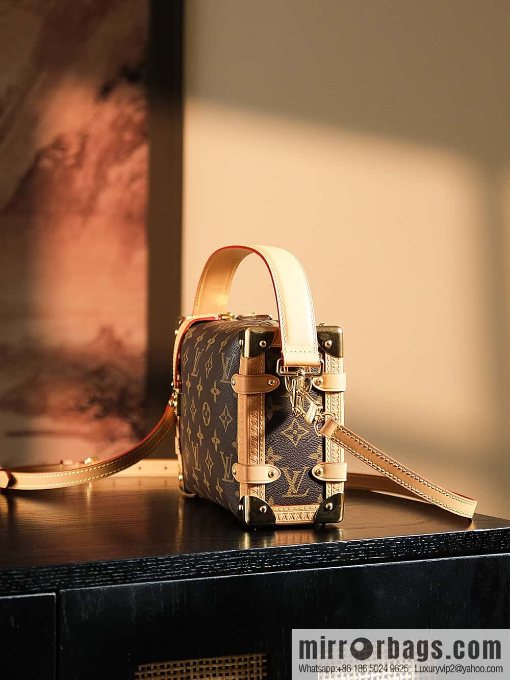LV 𝑺𝑰𝑫𝑬 𝑻𝑹𝑼𝑵𝑲 Chip Diamond Jump Code Medium Series #M