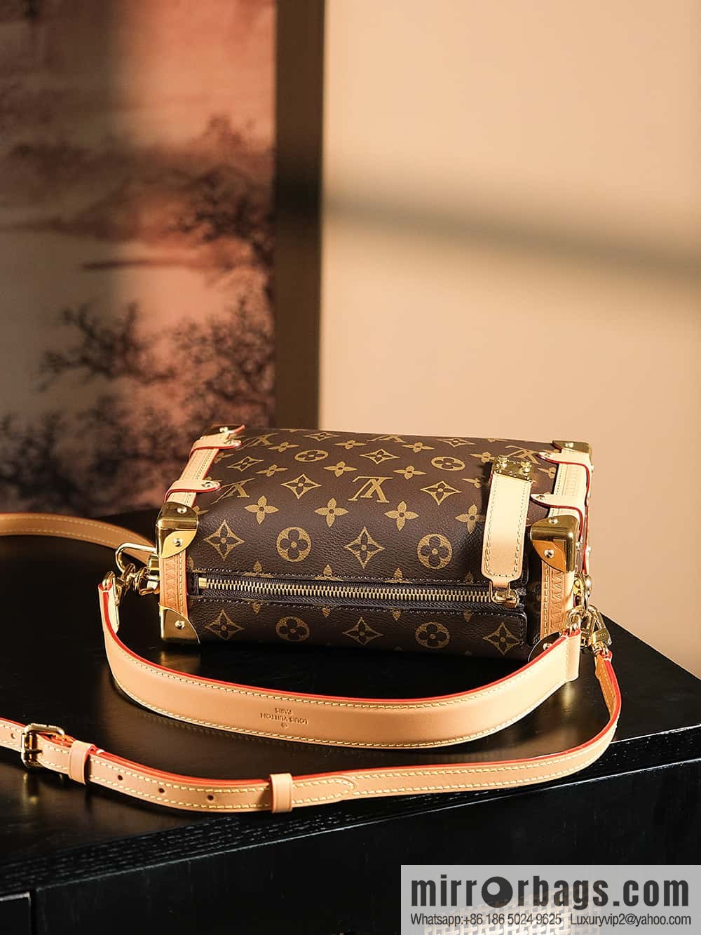 LV 𝑺𝑰𝑫𝑬 𝑻𝑹𝑼𝑵𝑲 Chip Diamond Jump Code Medium Series #M