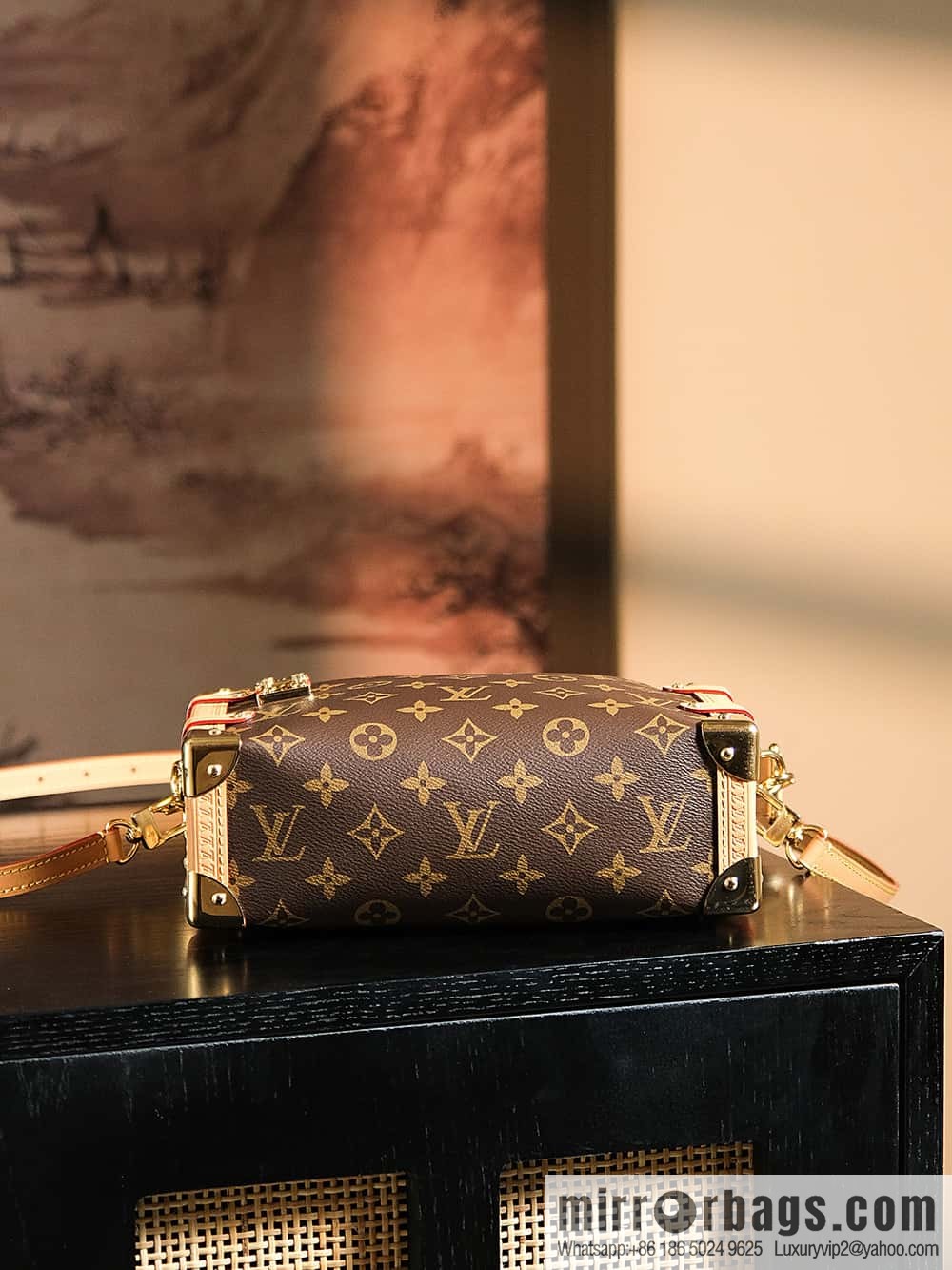 LV 𝑺𝑰𝑫𝑬 𝑻𝑹𝑼𝑵𝑲 Chip Diamond Jump Code Medium Series #M