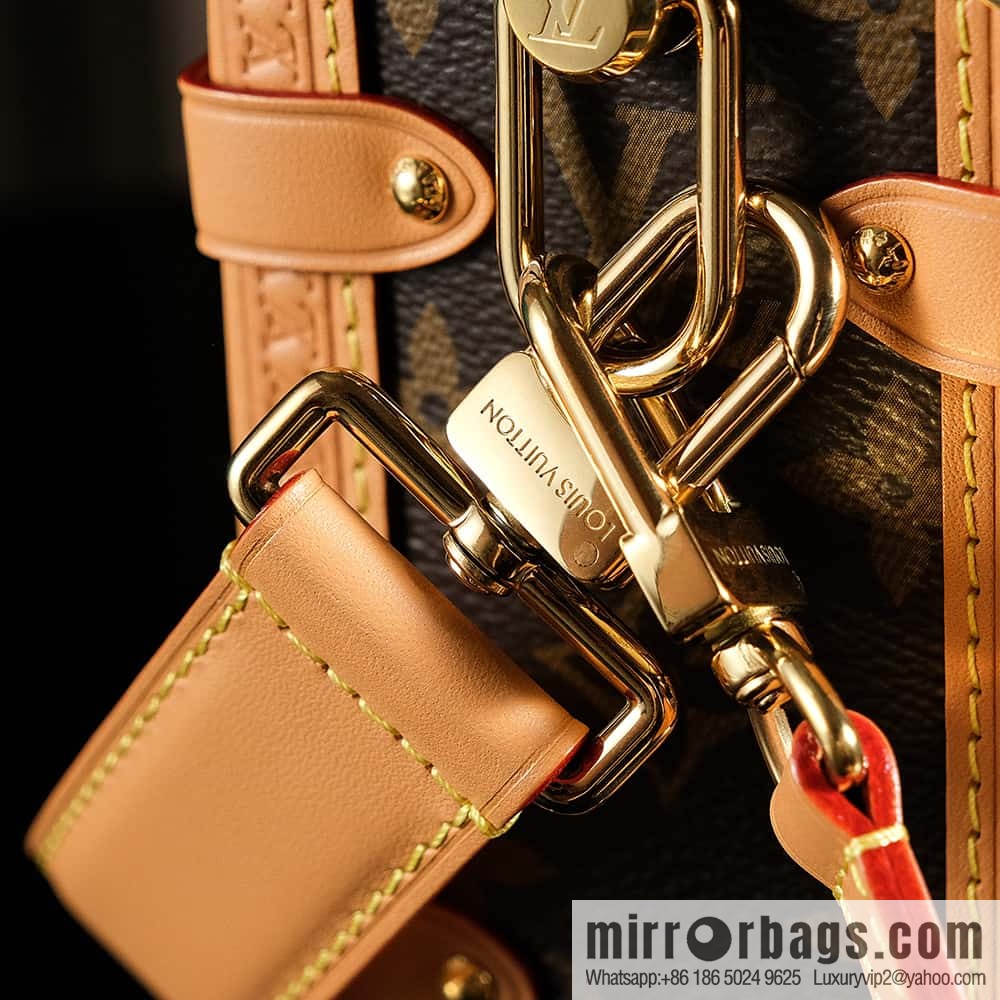 LV 𝑺𝑰𝑫𝑬 𝑻𝑹𝑼𝑵𝑲 Chip Diamond Jump Code Medium Series #M