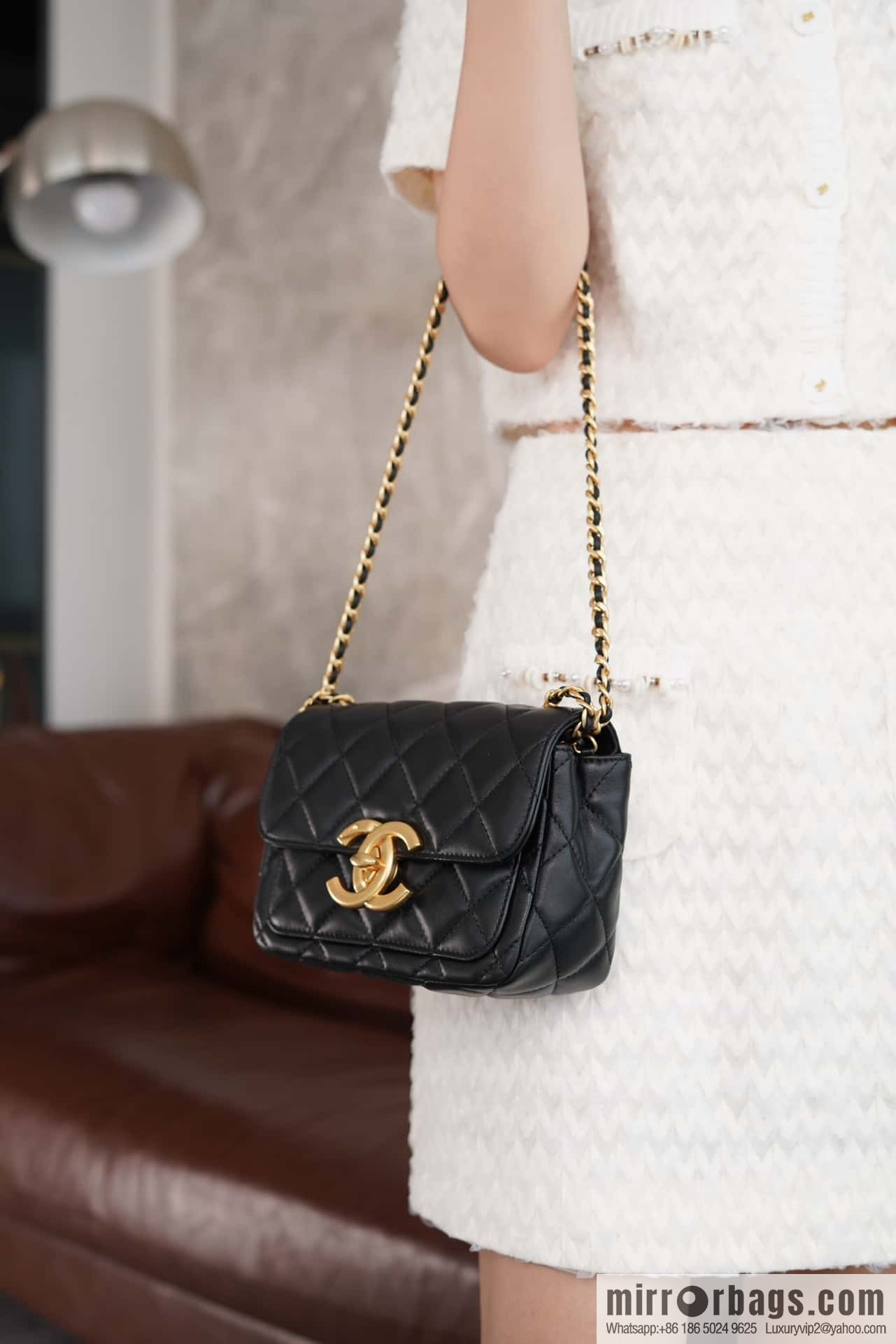 CHANEL Double 𝐂 𝒍𝒐𝒈𝒐 cover bag, black gold, genuine leather AS5026 B17620 94305
