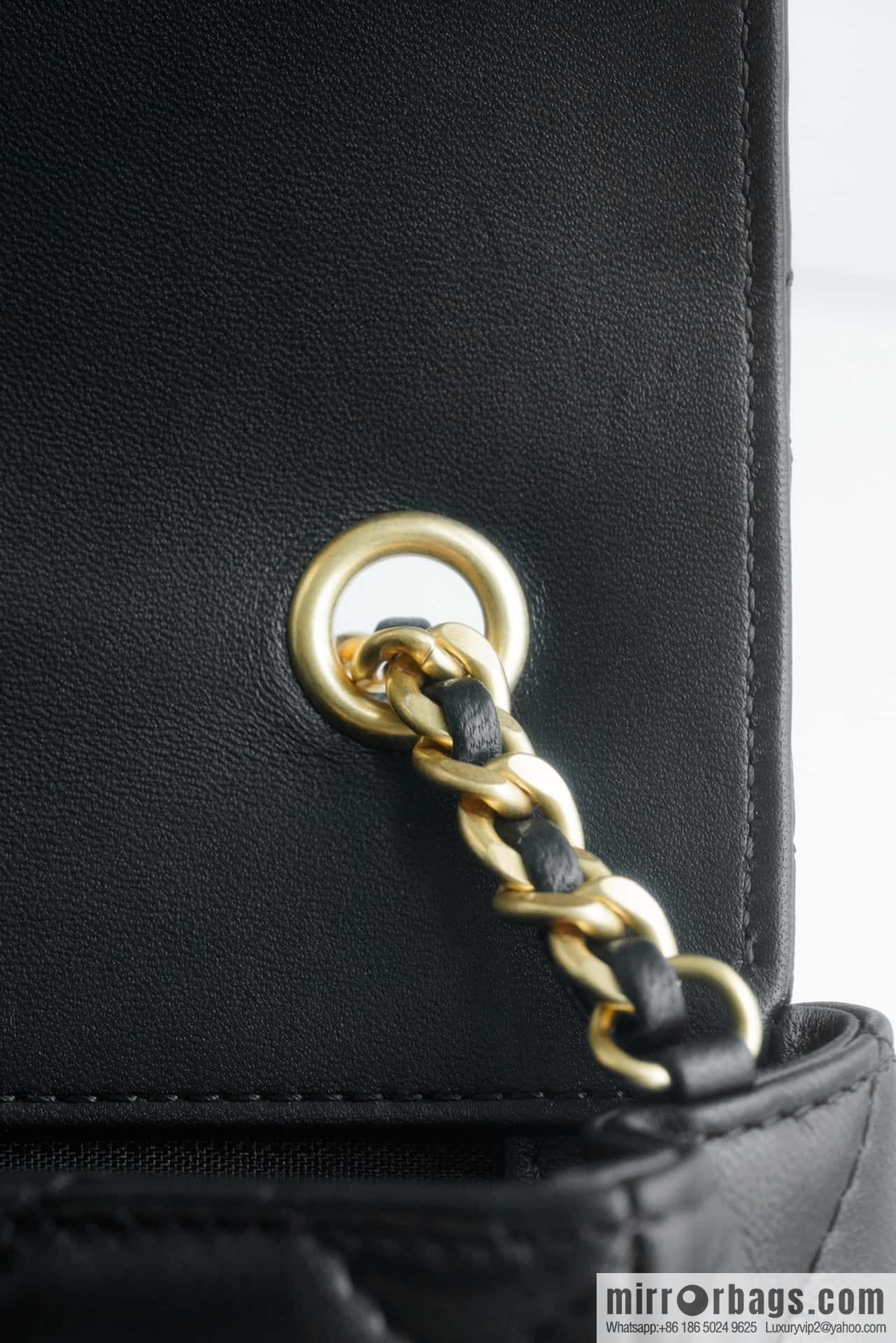 CHANEL Double 𝐂 𝒍𝒐𝒈𝒐 cover bag, black gold, genuine leather AS5026 B17620 94305