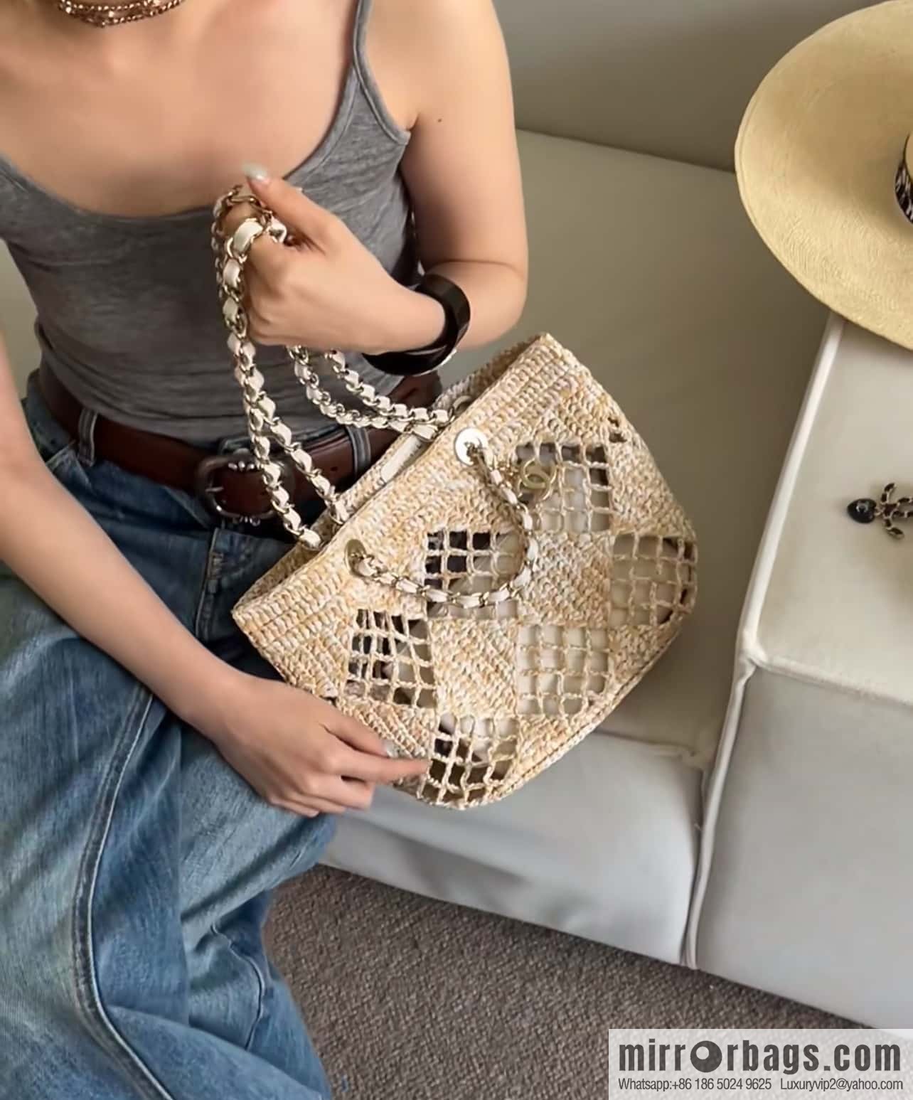 𝐂𝐡𝐚𝐧𝐞𝐥 𝟮𝟰 CoCo Beach Straw Shopping Bag 🛍️ S