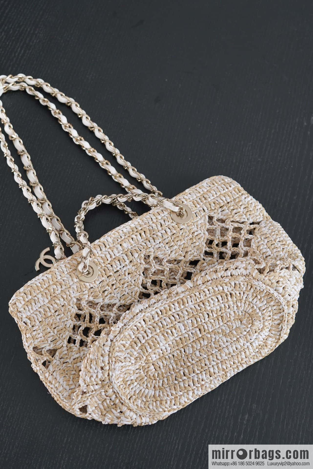 𝐂𝐡𝐚𝐧𝐞𝐥 𝟮𝟰 CoCo Beach Straw Shopping Bag 🛍️ S