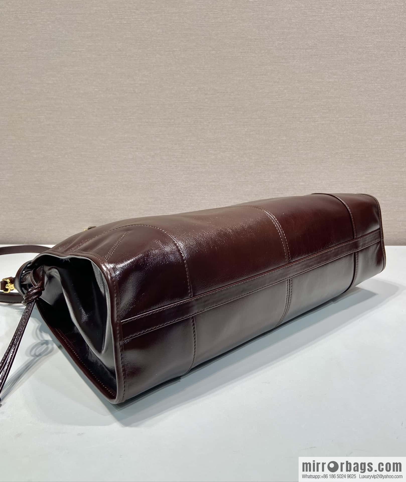 PRADA 🎉 LusSo lf oil wax leather 🎉 1BA439 King 🎉🎉 burgundy