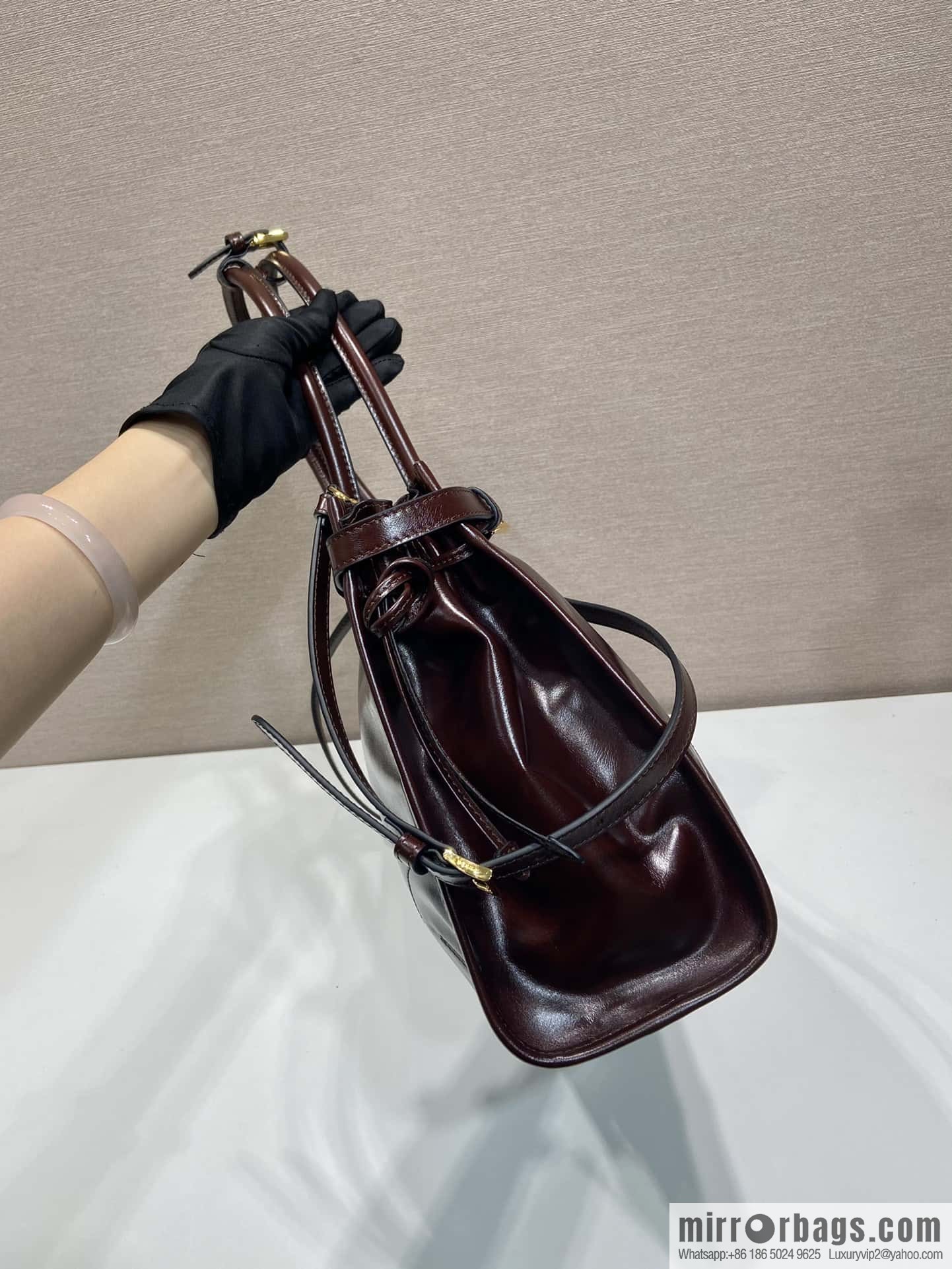 PRADA 🎉 LusSo lf oil wax leather 🎉 1BA433 large 🎉🎉 burgundy