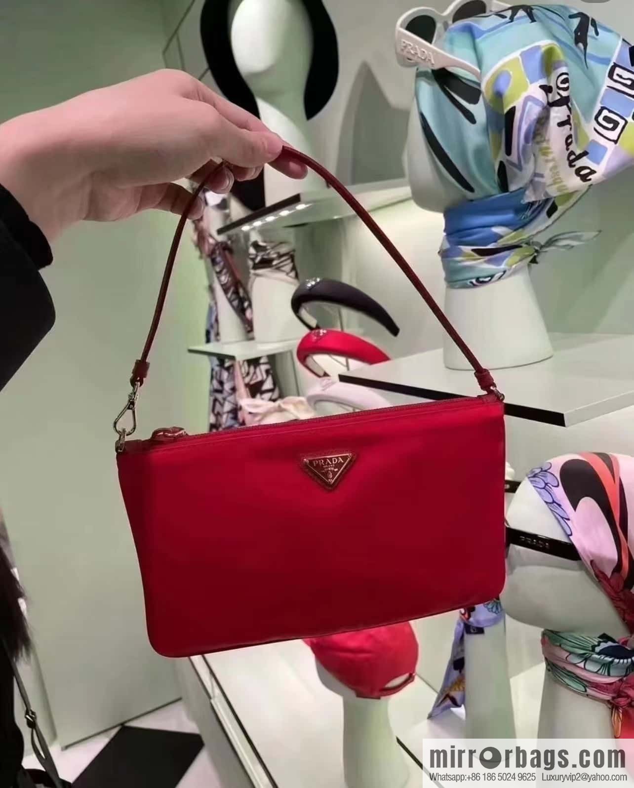 PRADA 🎉 new armpit bag 🎉 1NI545 🎉🎉 red