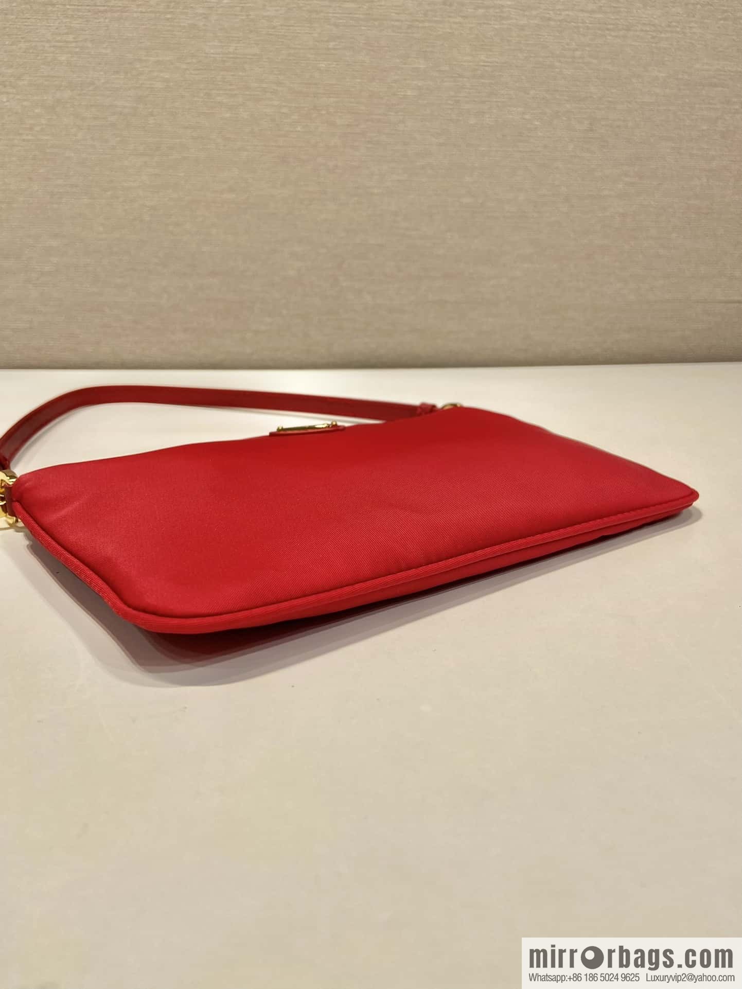 PRADA new armpit bag 🎉🎉 1NI545/K gold new 🎉🎉 red