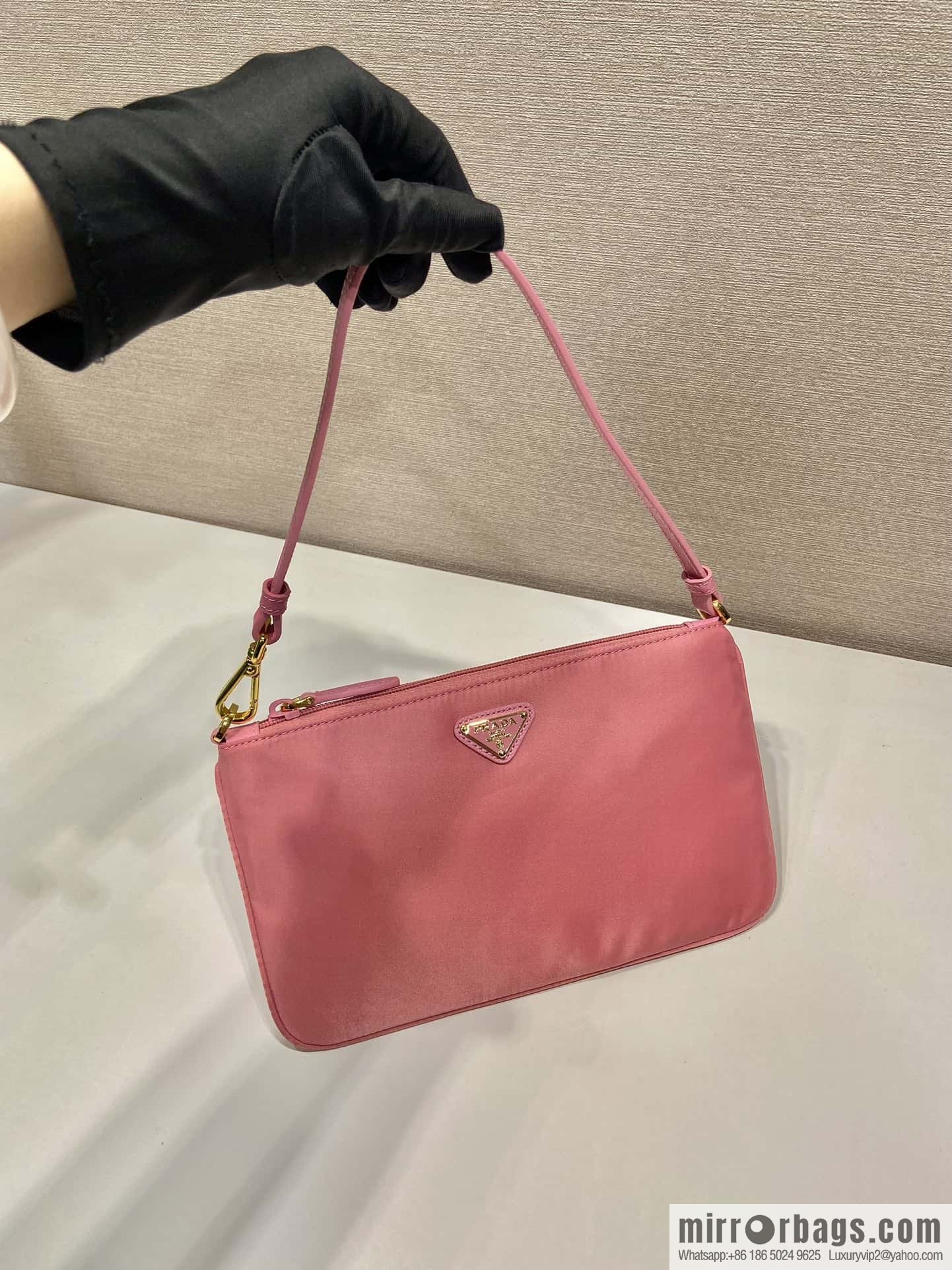 PRADA new armpit bag 🎉🎉 1NI545/K gold new 🎉🎉 pink
