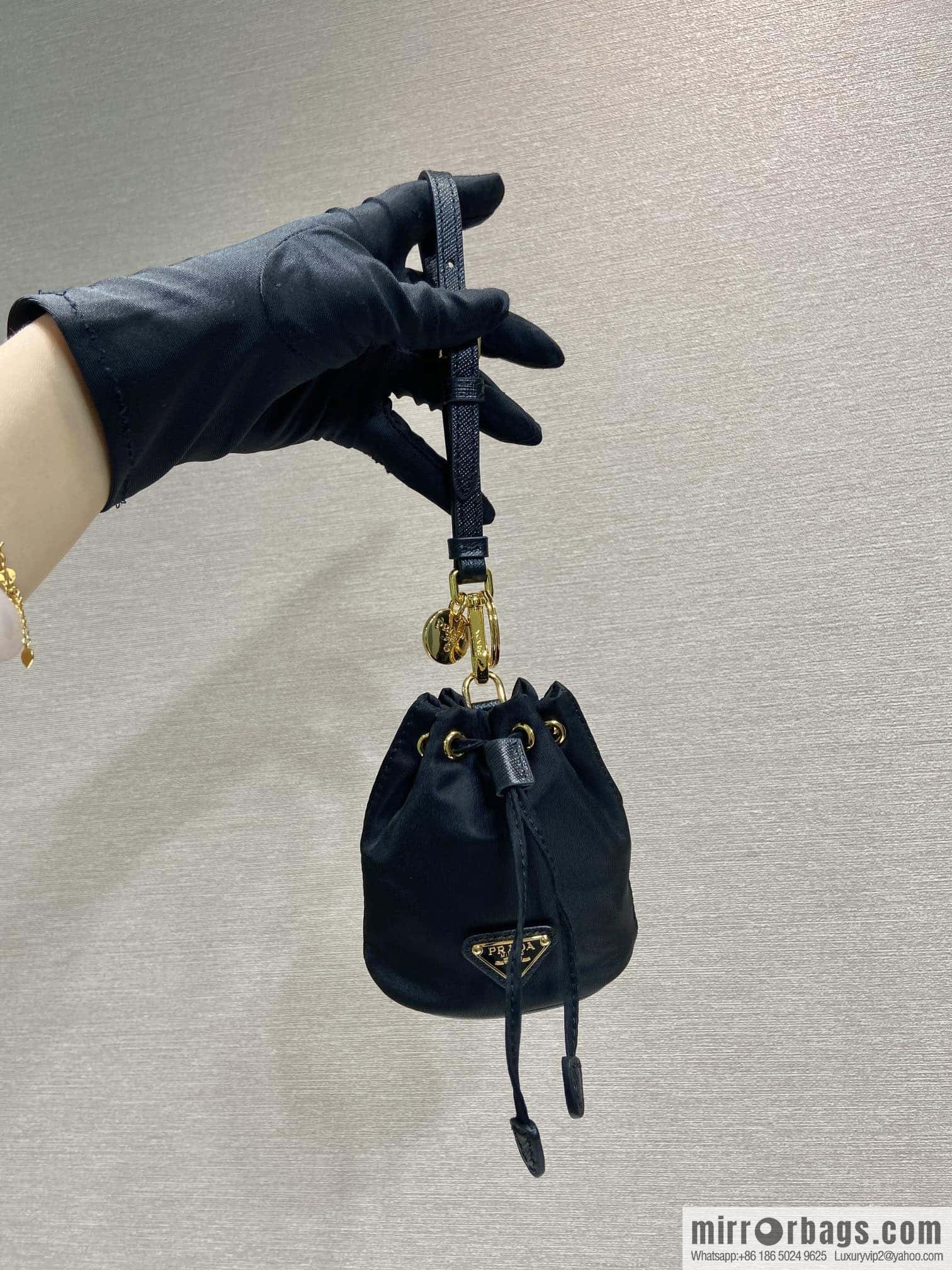 PRADA 🎉 mini bucket bag 🎉 1TT202 new 🎉🎉 black