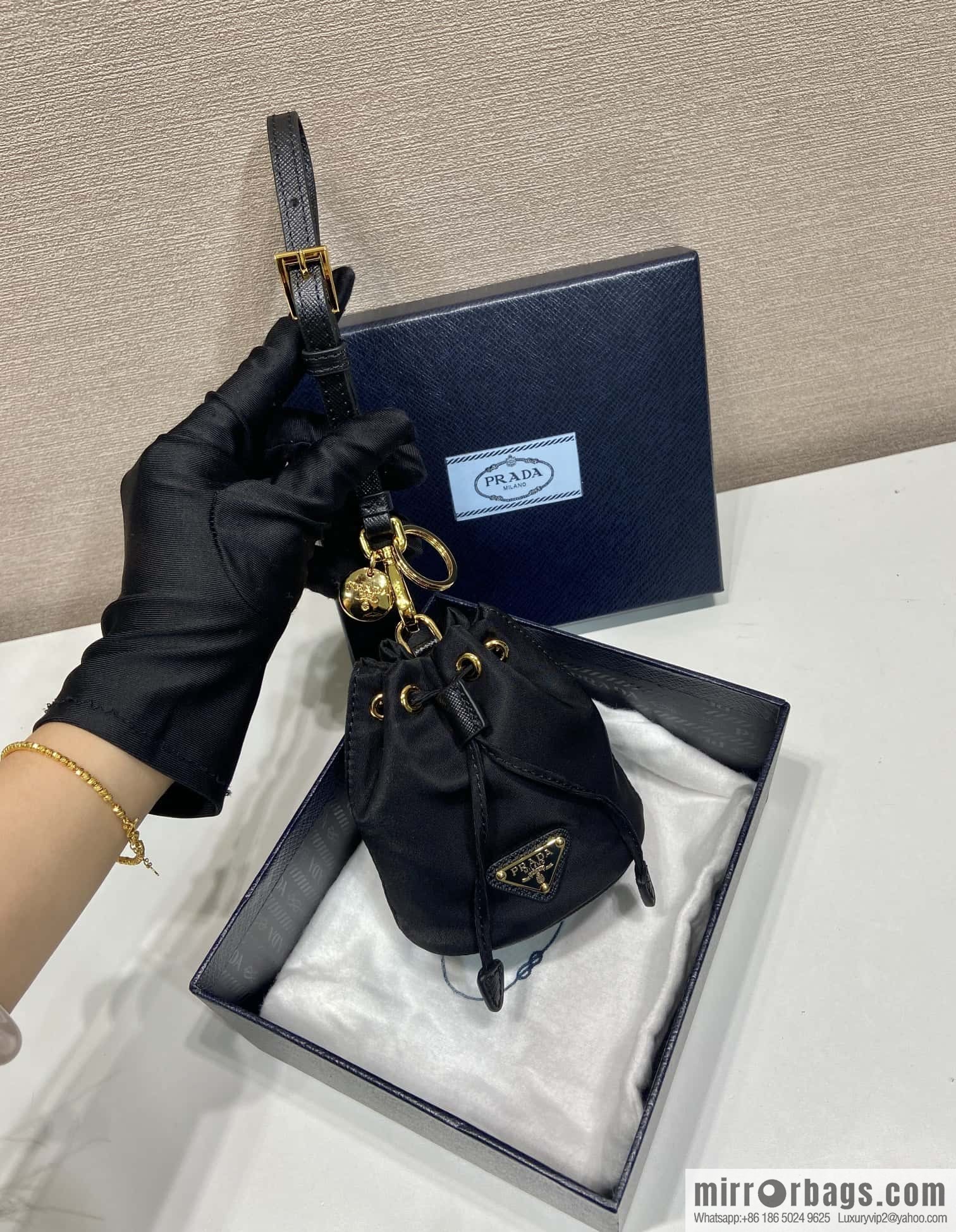 PRADA 🎉 mini bucket bag 🎉 1TT202 new 🎉🎉 black