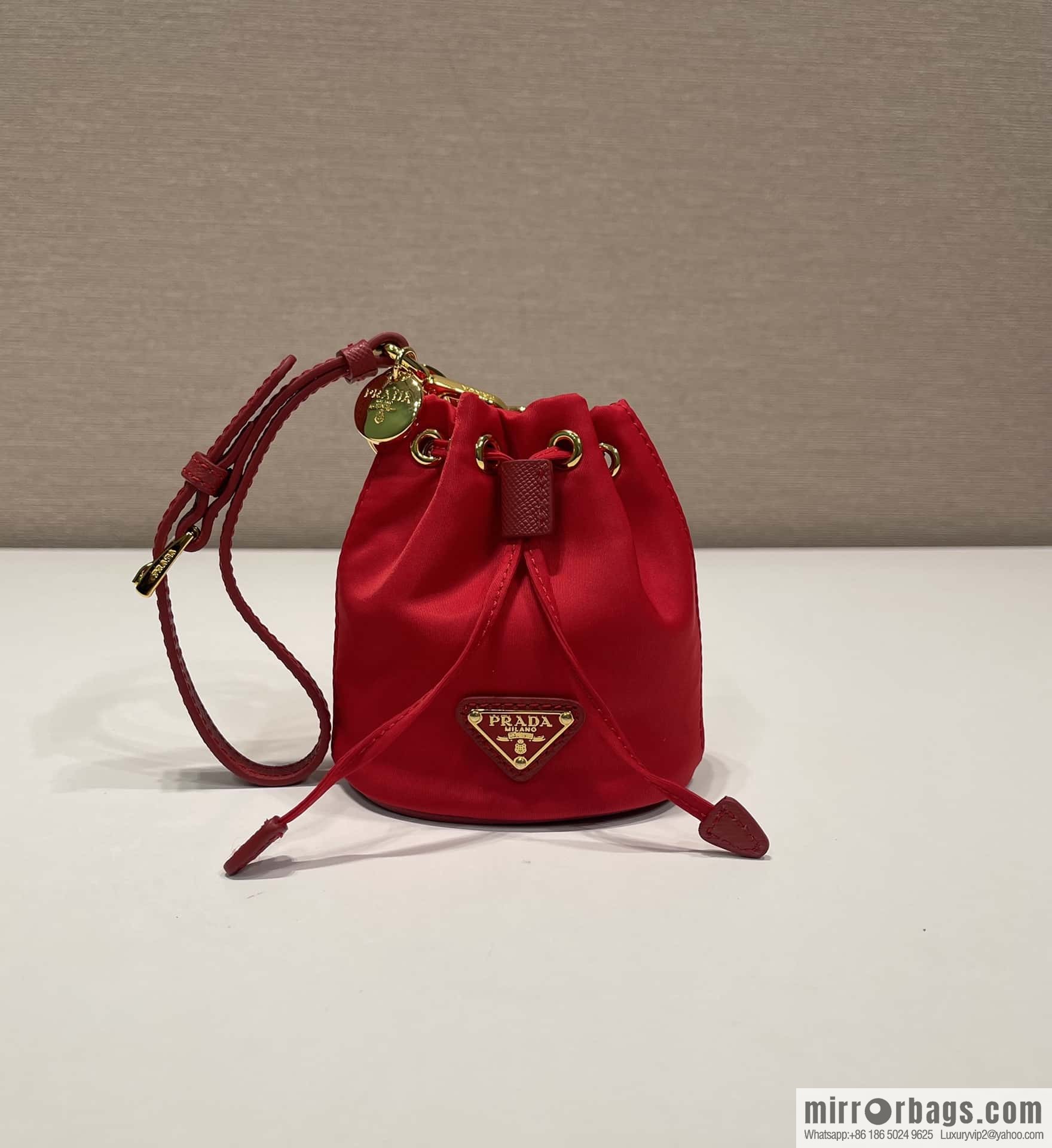 PRADA 🎉 mini bucket bag 🎉 1TT202 new 🎉🎉 red