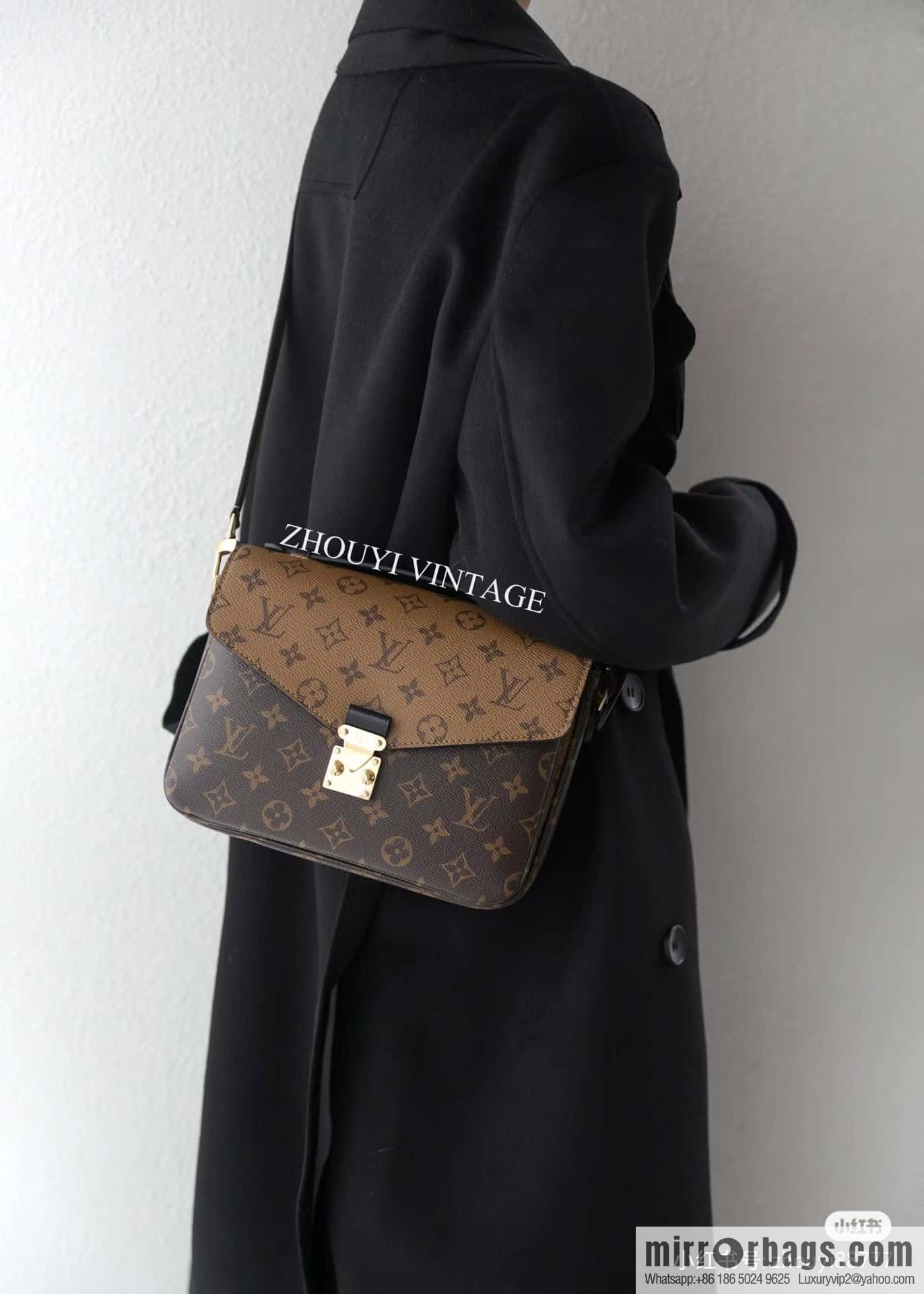 LV ππππππππ πππππ chip rhombus code messenger bag series M44876