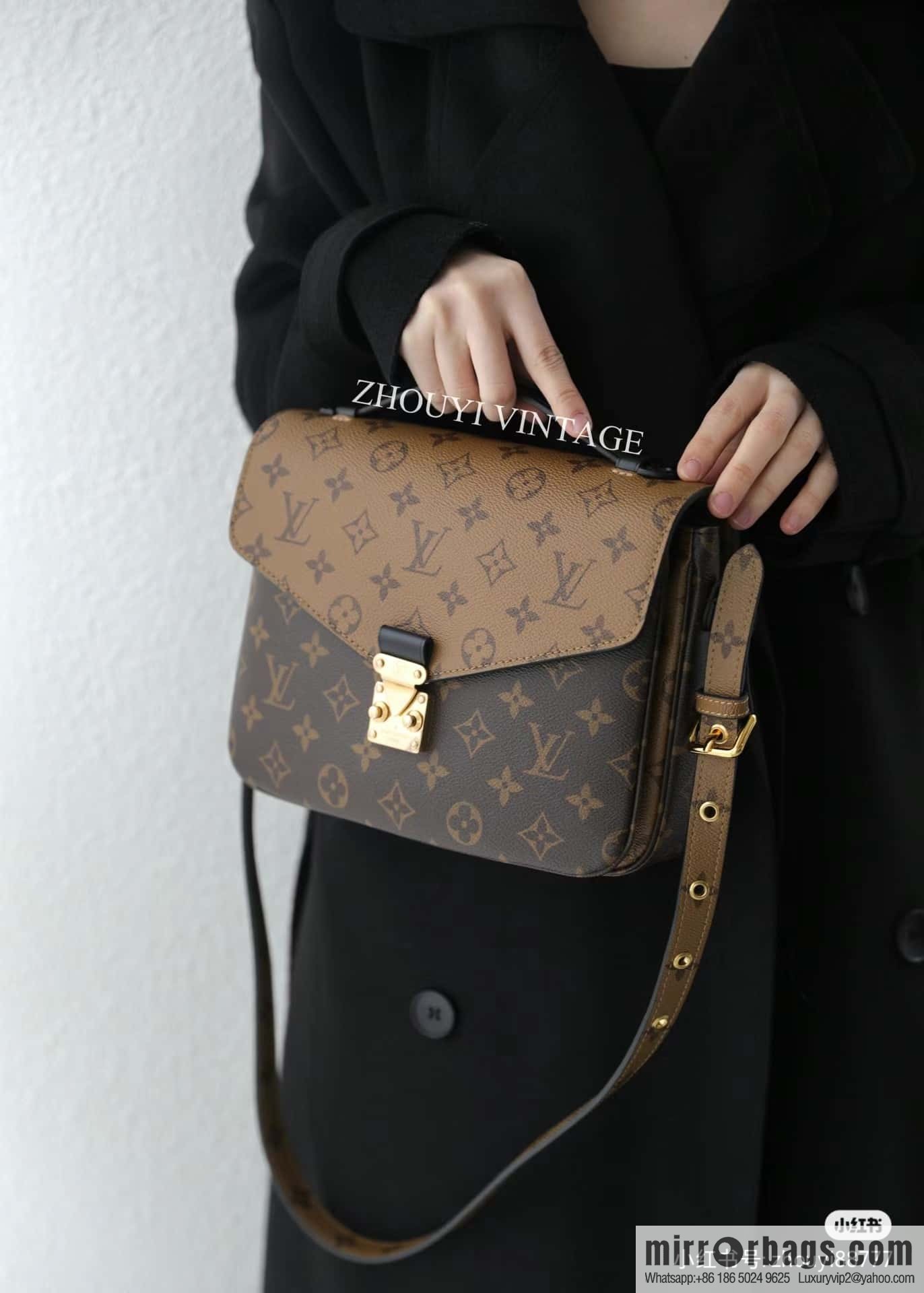 LV ππππππππ πππππ chip rhombus code messenger bag series M44876