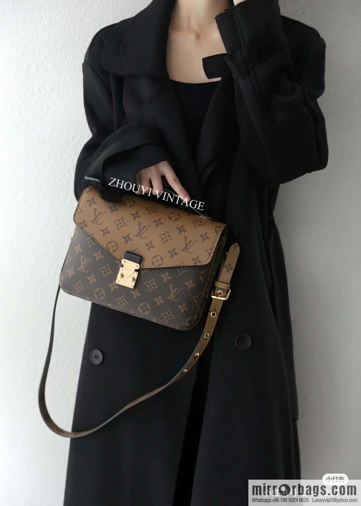 LV ππππππππ πππππ chip rhombus code messenger bag series M44876