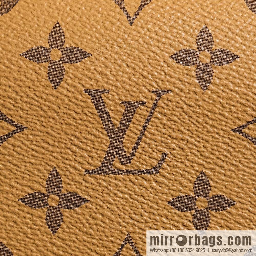 LV ππππππππ πππππ chip rhombus code messenger bag series M44876