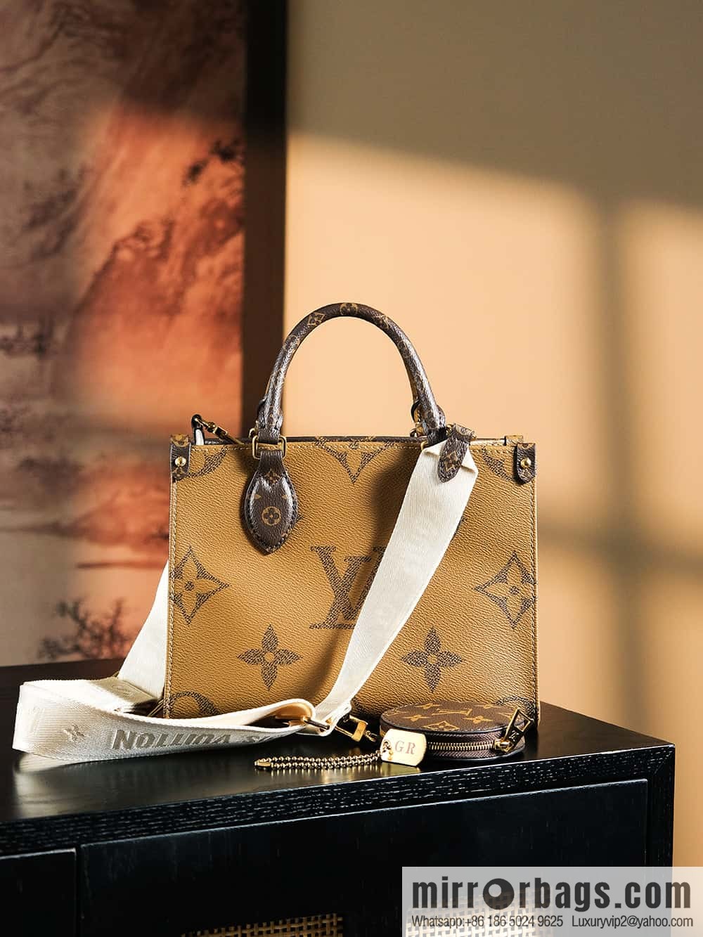 LV 𝐎𝐍𝐓𝐇𝐄𝐆𝐎 chip diamond beating code small series M46373