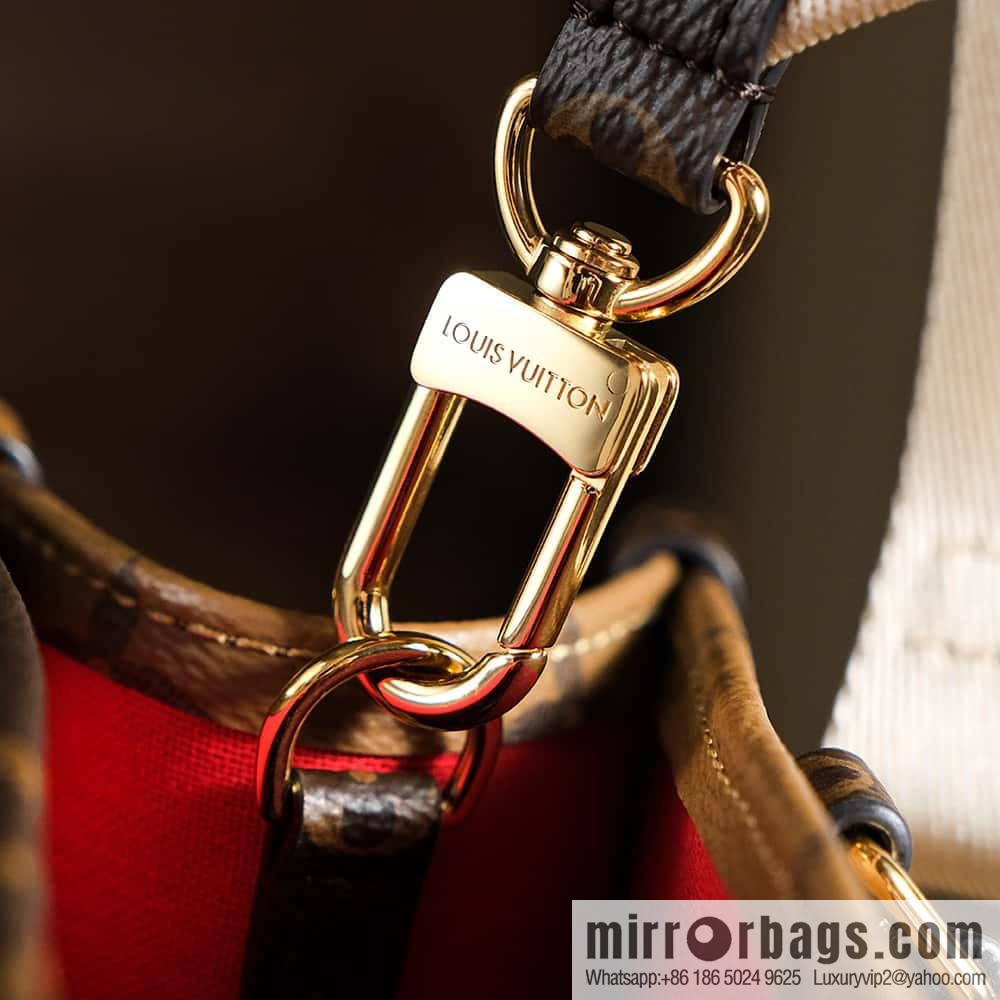 LV 𝐎𝐍𝐓𝐇𝐄𝐆𝐎 chip diamond beating code small series M46373