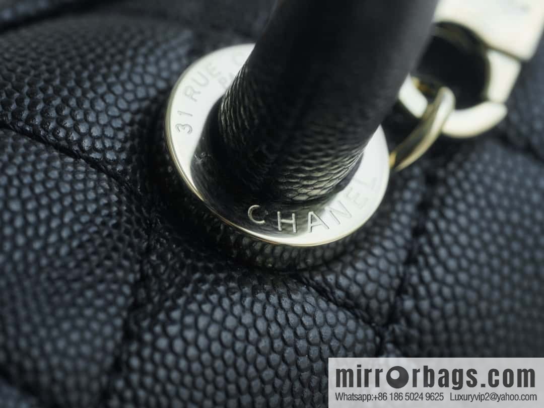 CHANEL spring and summer new product 𝗠𝗶𝗡𝗶 𝗖𝗼𝗖𝗼 𝗛𝗮𝗻𝗱𝗹𝗲 black gold AS2215
