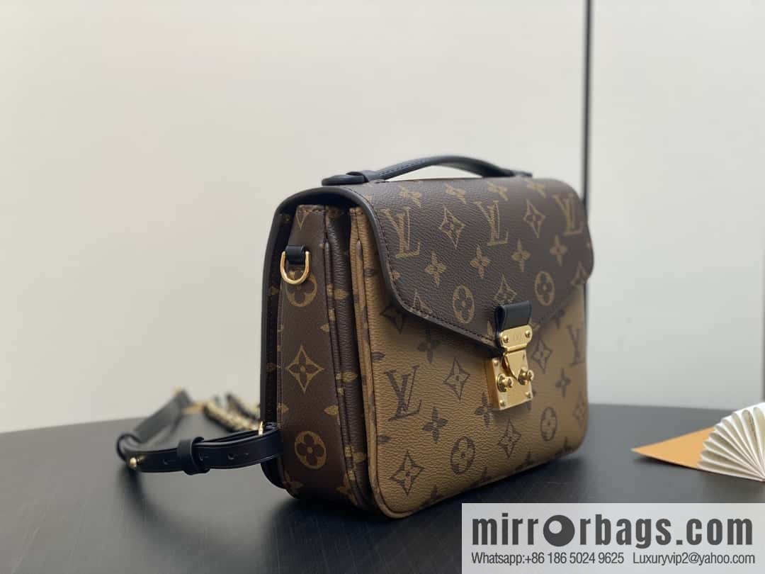 [Original order boutique] M11941 presbyopia color matching, double shoulder mailman bag, series Pochette Métis handbag
