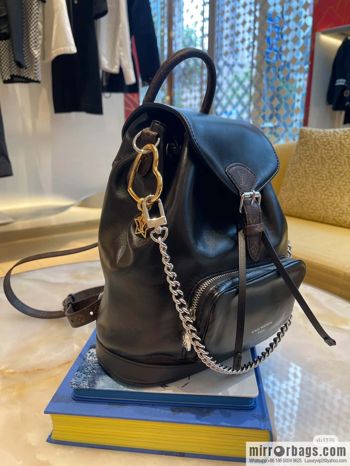 [Original order boutique] M12587 black full leather, backpack series, this Montsouris small backpack.