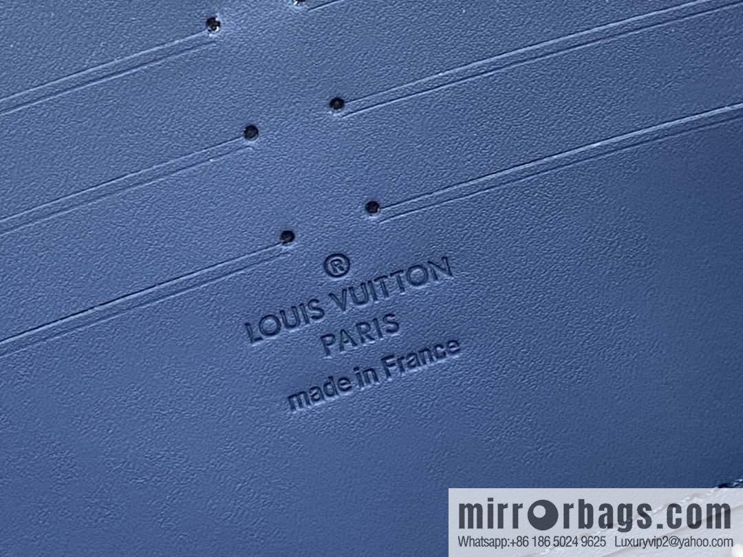 [Original single boutique] M80334 blue, full leather single zipper wallet series, this horizontal Zippy wallet.