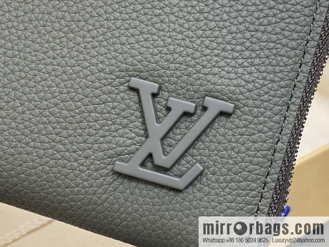 [Original single boutique] M80334 green full leather single zipper wallet series, this horizontal Zippy wallet.