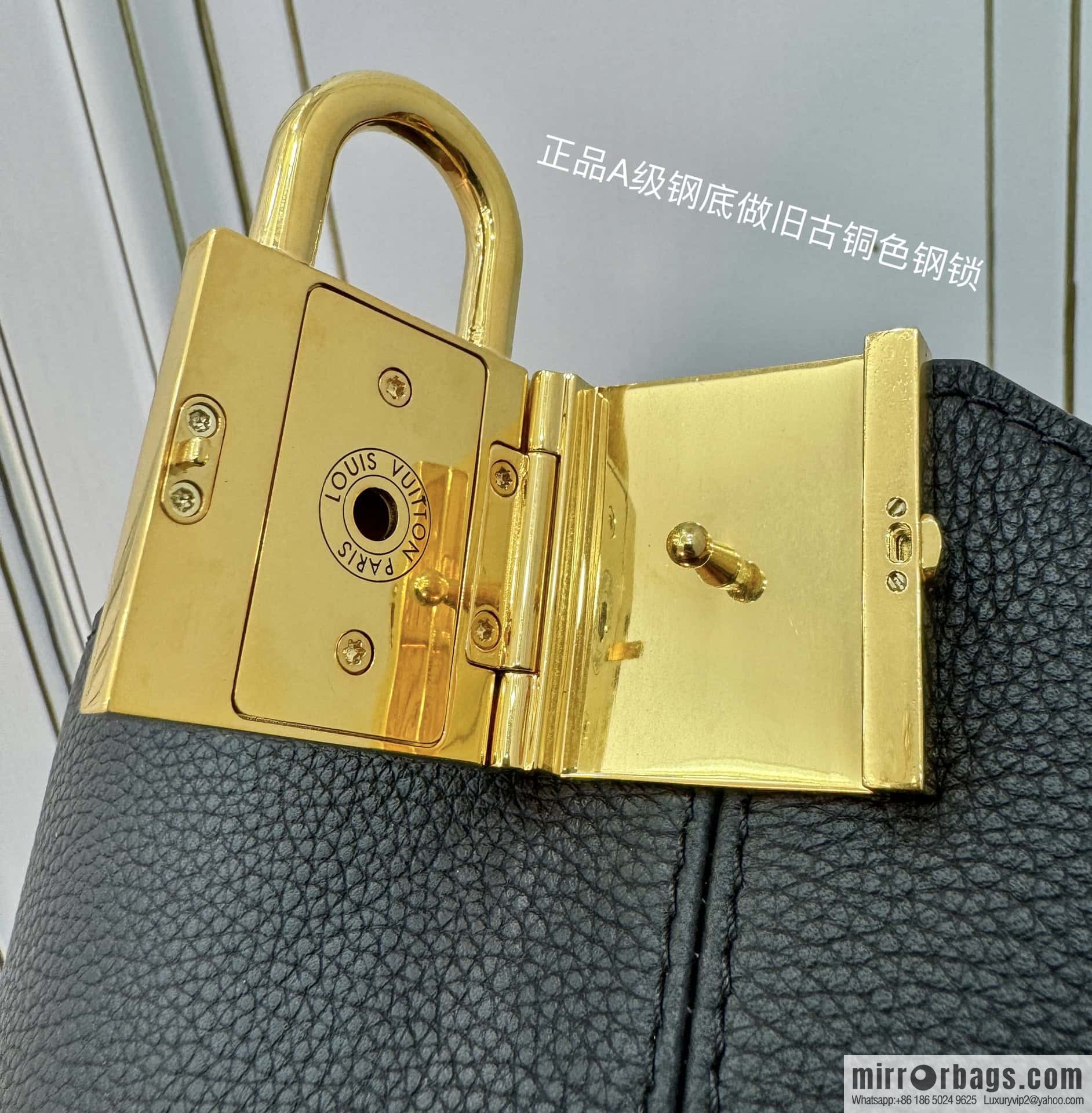 LV M25352 Low Key Hobo PM