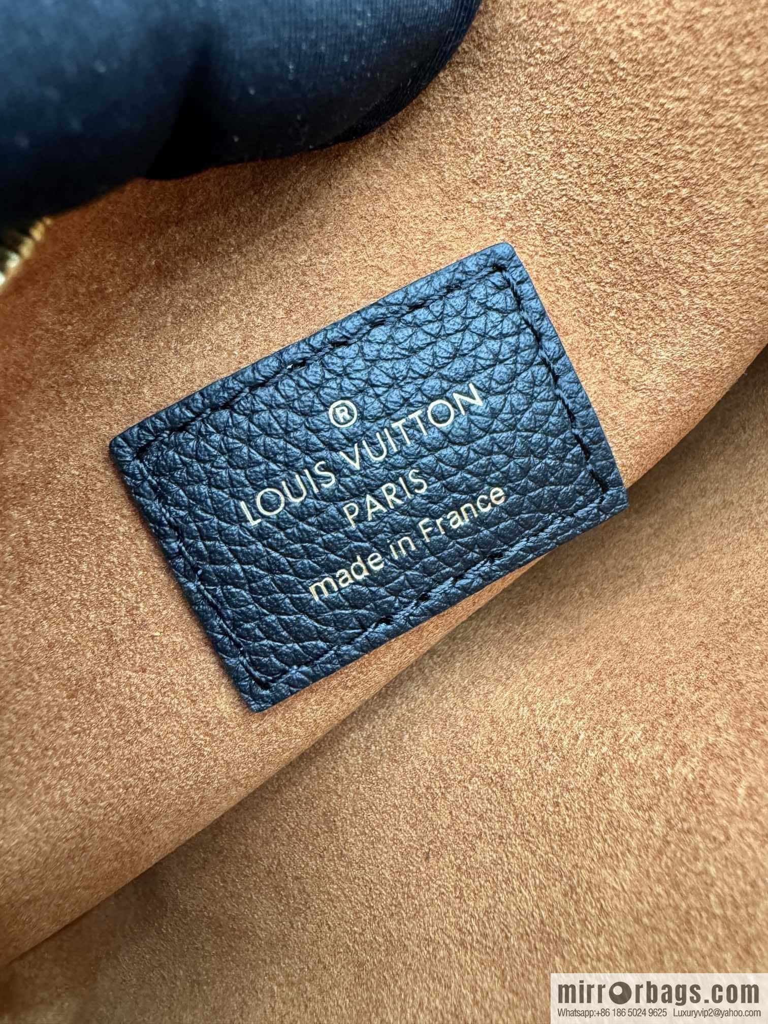 LV M25352 Low Key Hobo PM