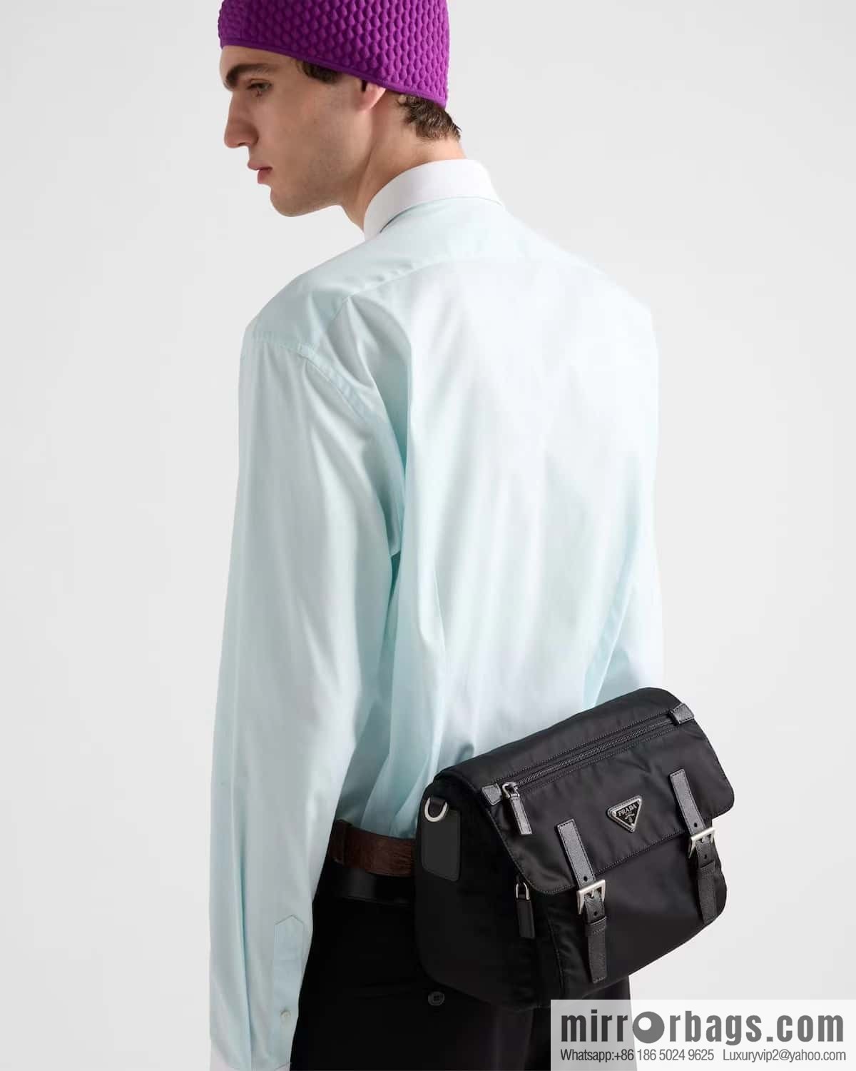 PRADA 🎉 new mailman bag 🎉 2VD071 plus belt