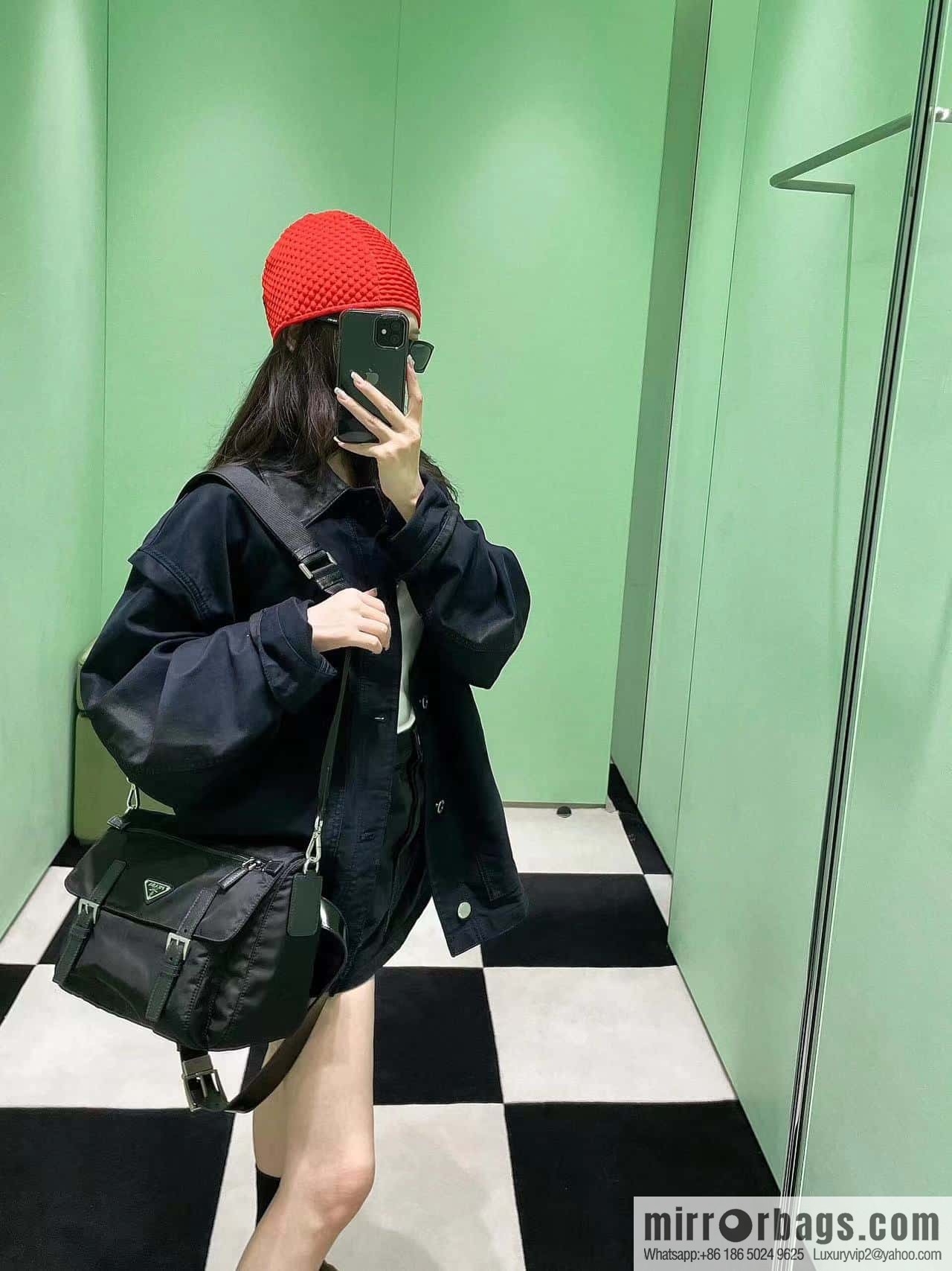 PRADA 🎉 new mailman bag 🎉 2VD071 plus belt