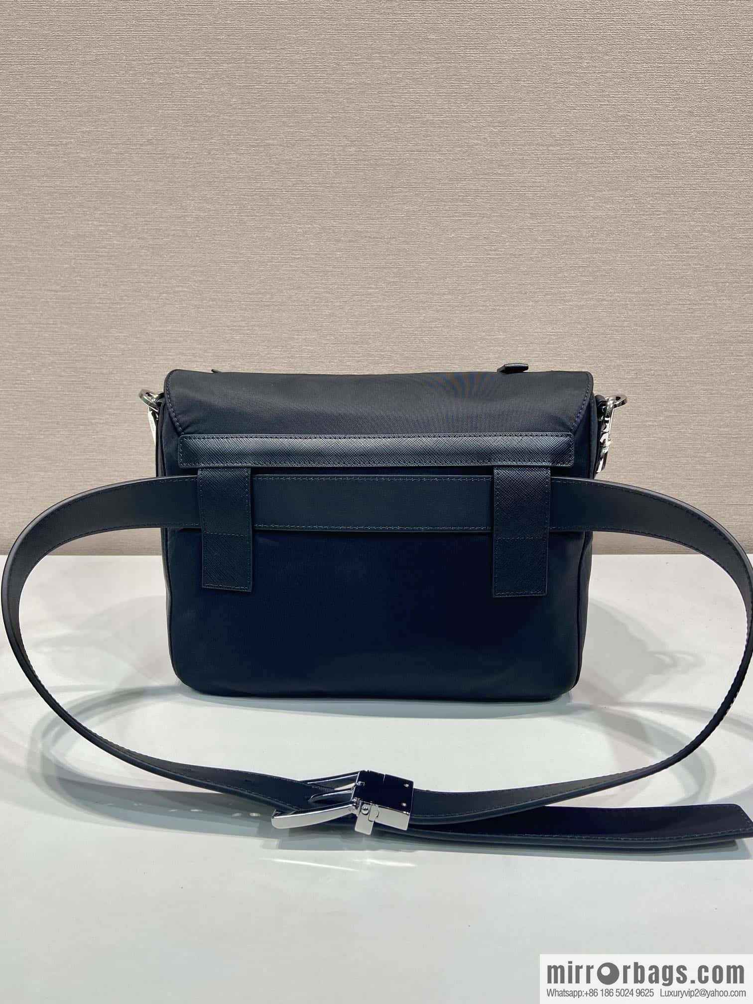 PRADA 🎉 new mailman bag 🎉 2VD071 plus belt