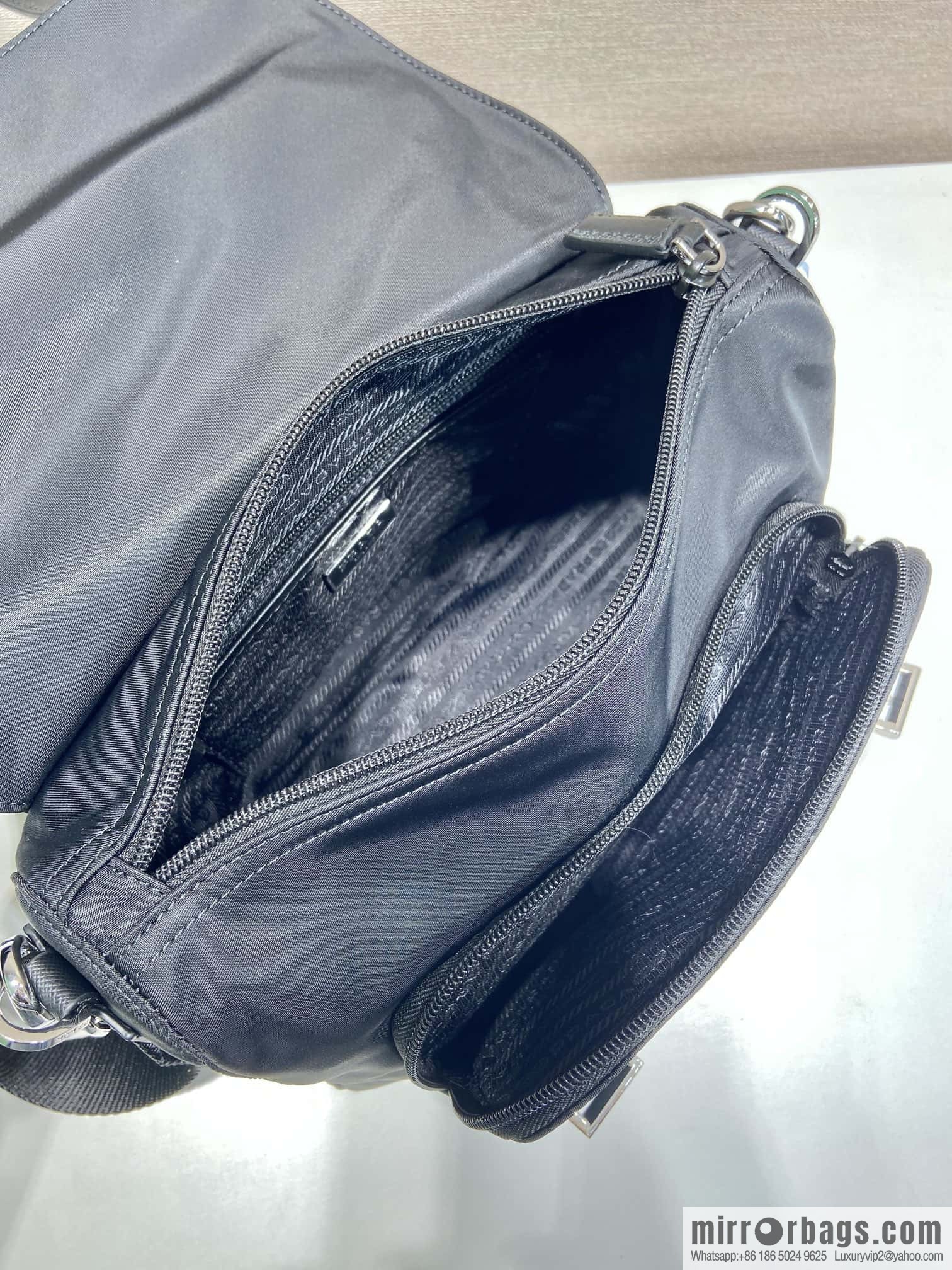 PRADA 🎉 new mailman bag 🎉 2VD071 plus belt